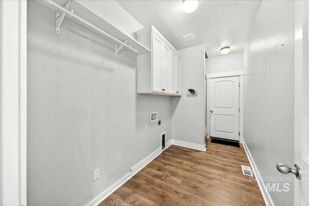 5903 W Mattawa Dr., Meridian, Idaho 83646, 4 Bedrooms, 2 Bathrooms, Residential For Sale, Price $630,000, 98976015