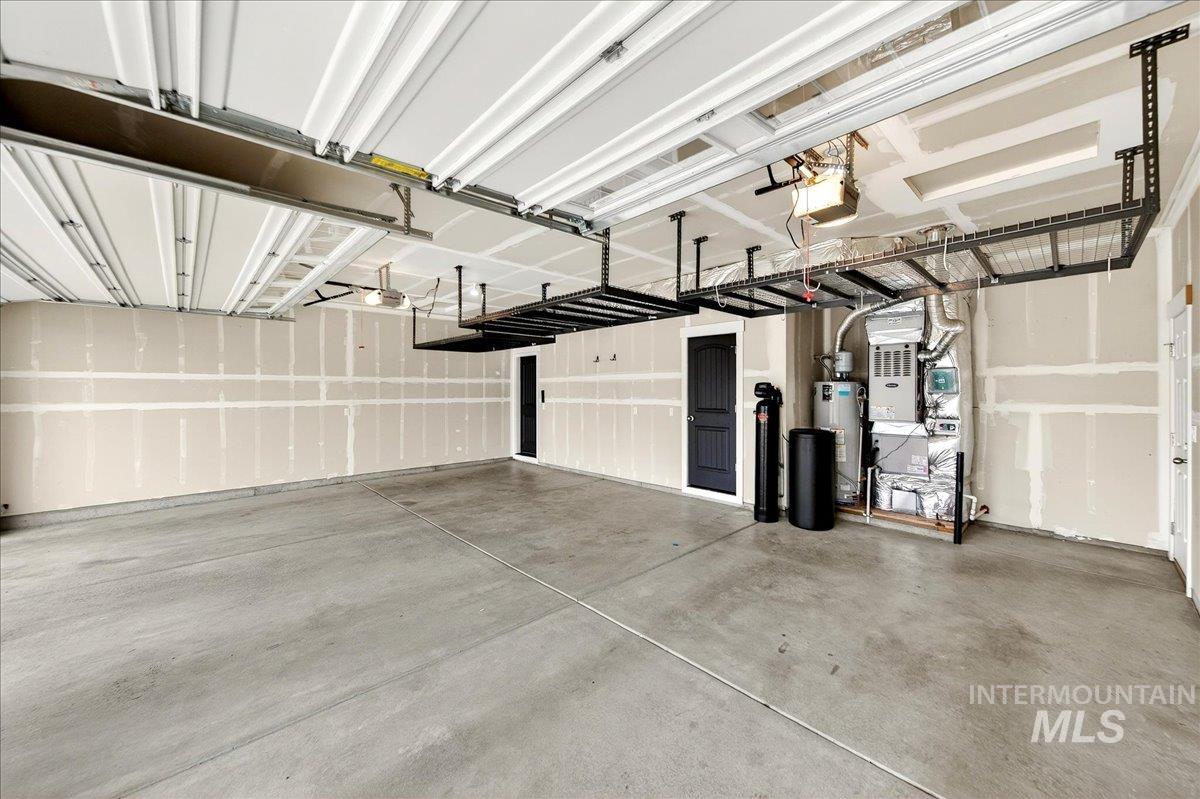 5903 W Mattawa Dr., Meridian, Idaho 83646, 4 Bedrooms, 2 Bathrooms, Residential For Sale, Price $630,000, 98976015