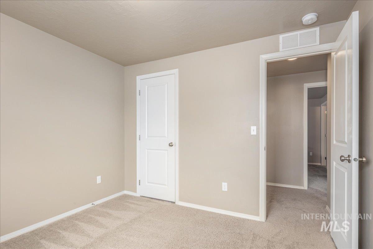 1512 White Fish Lake St, Caldwell, Idaho 83607, 3 Bedrooms, 2 Bathrooms, Residential For Sale, Price $355,000, 98976017