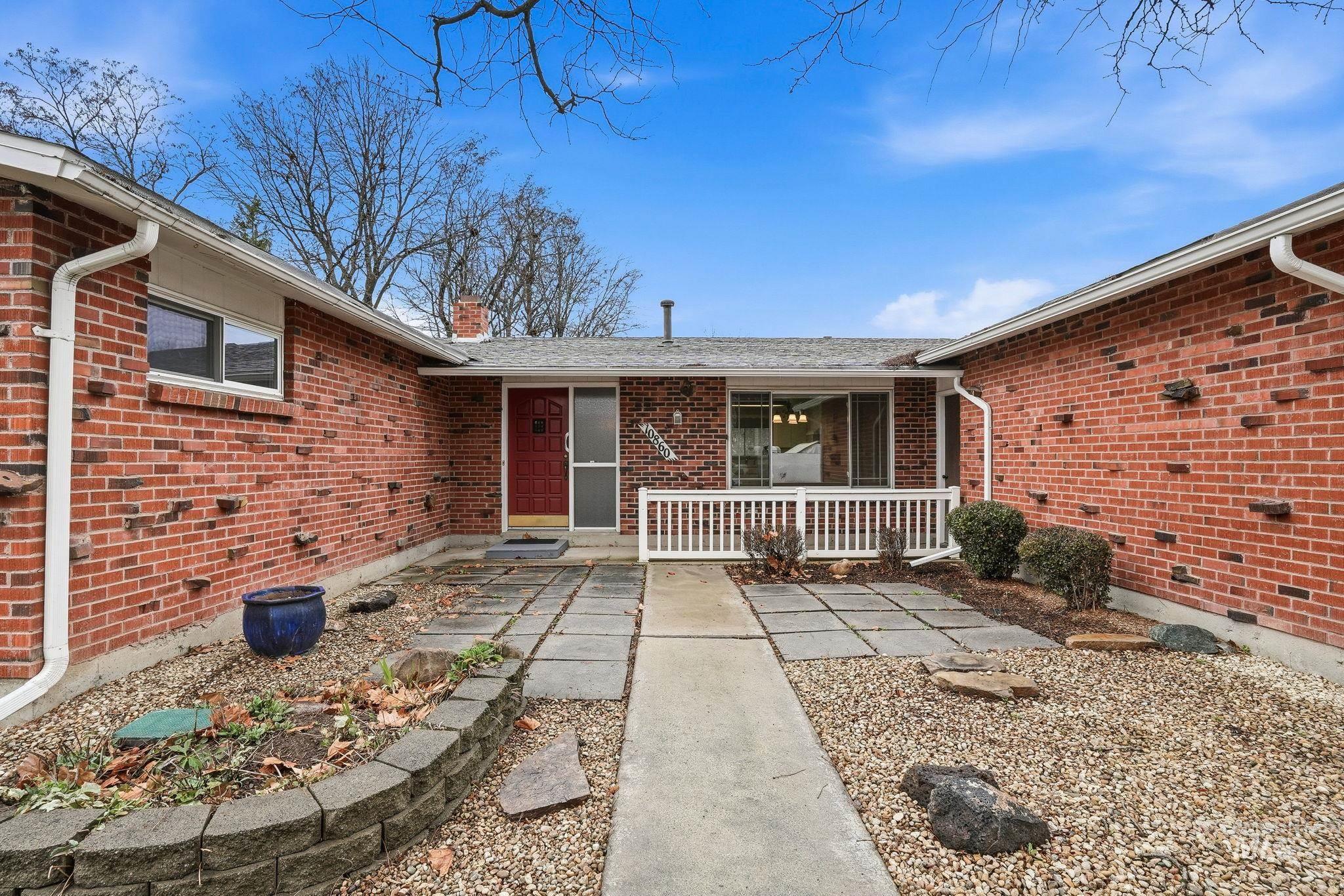 10860 W Mohawk, Boise, Idaho 83709, 4 Bedrooms, 2 Bathrooms, Residential For Sale, Price $600,000, 98976018