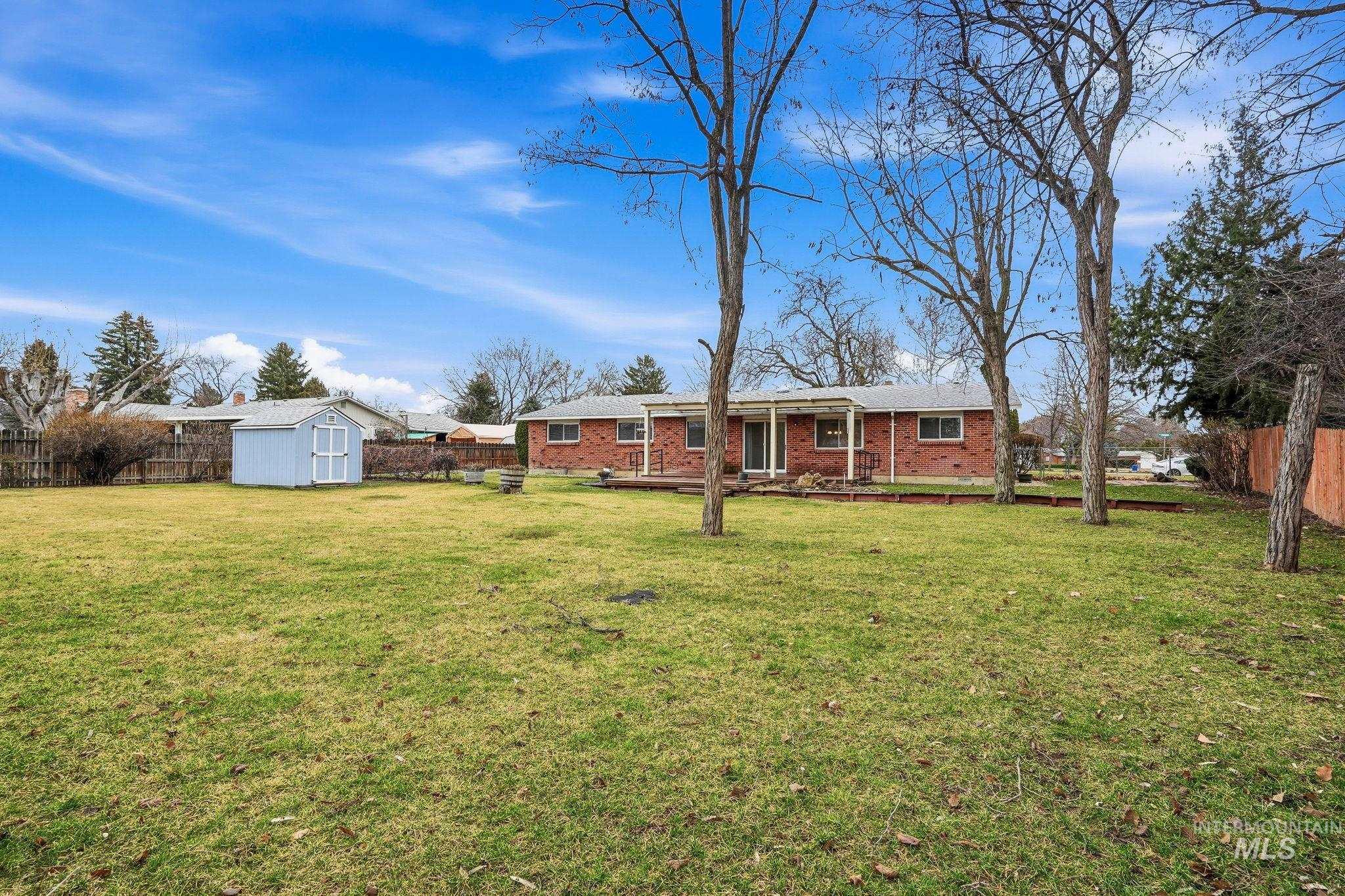 10860 W Mohawk, Boise, Idaho 83709, 4 Bedrooms, 2 Bathrooms, Residential For Sale, Price $600,000, 98976018