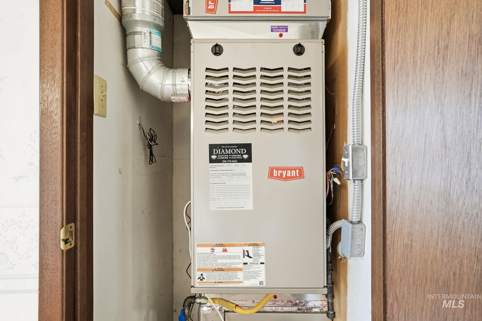 10860 W Mohawk, Boise, Idaho 83709, 4 Bedrooms, 2 Bathrooms, Residential For Sale, Price $600,000, 98976018