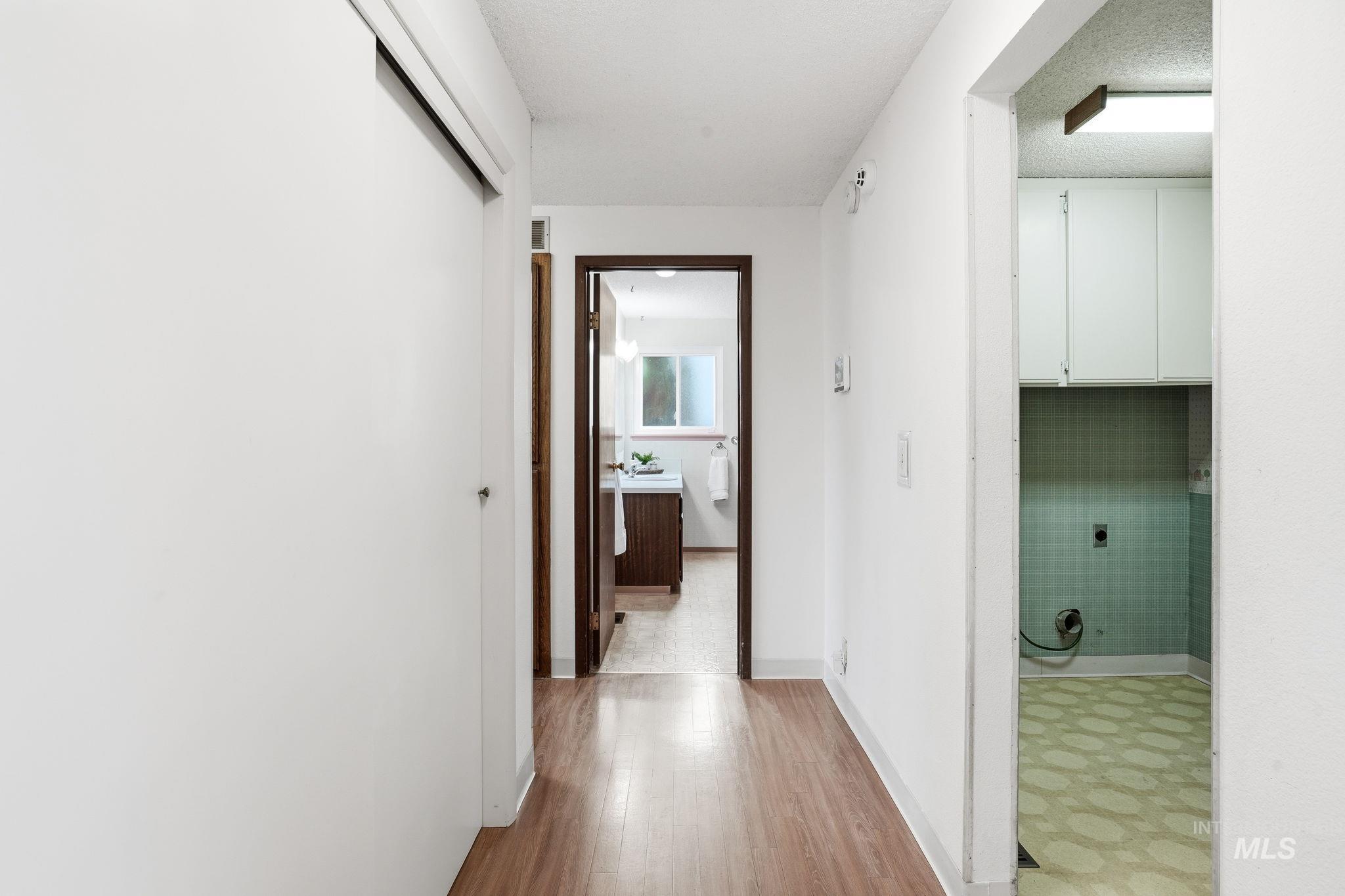 10860 W Mohawk, Boise, Idaho 83709, 4 Bedrooms, 2 Bathrooms, Residential For Sale, Price $600,000, 98976018