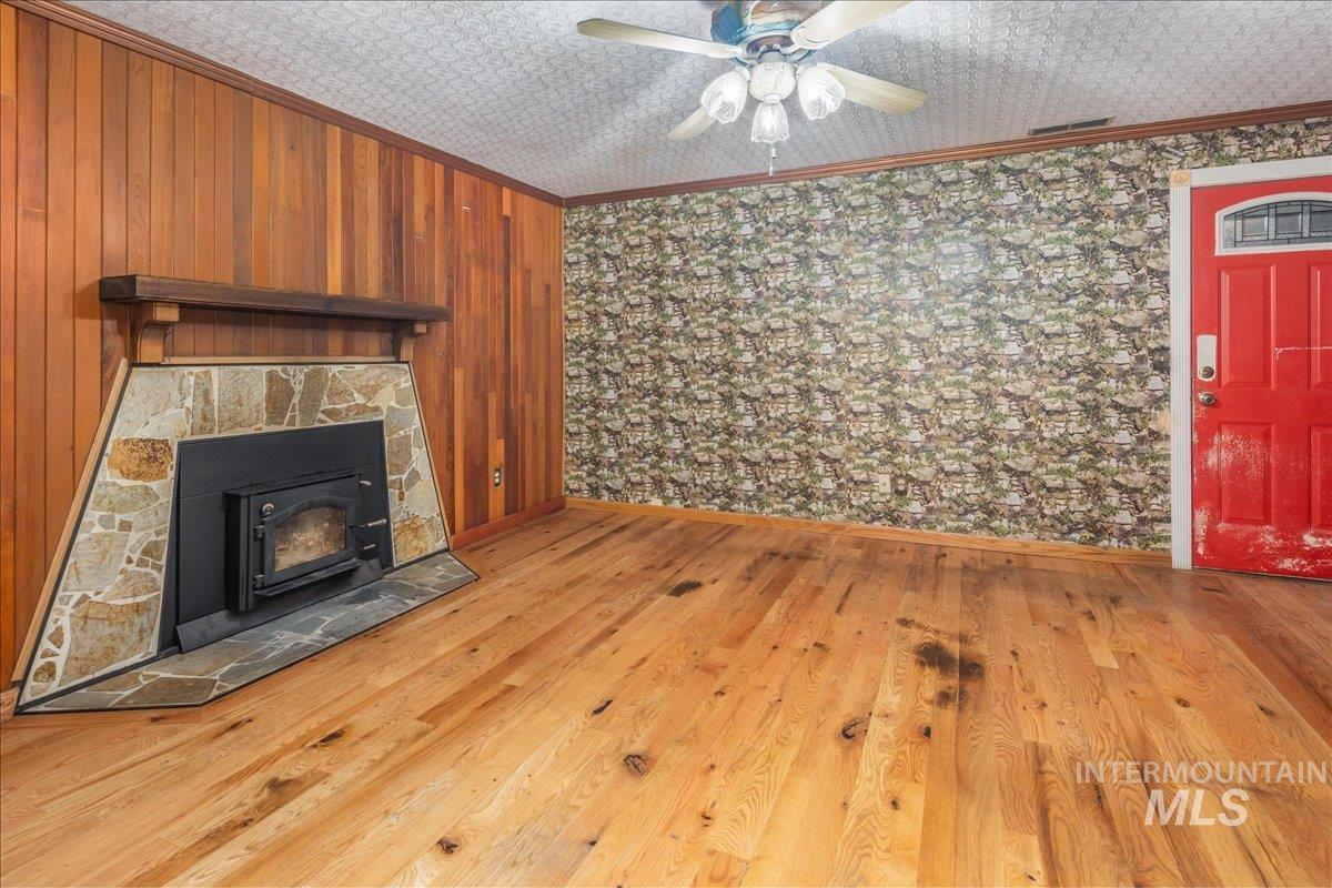 5757 S Omaha Pl, Boise, Idaho 83709, 3 Bedrooms, 2 Bathrooms, Residential For Sale, Price $425,000, 98976019