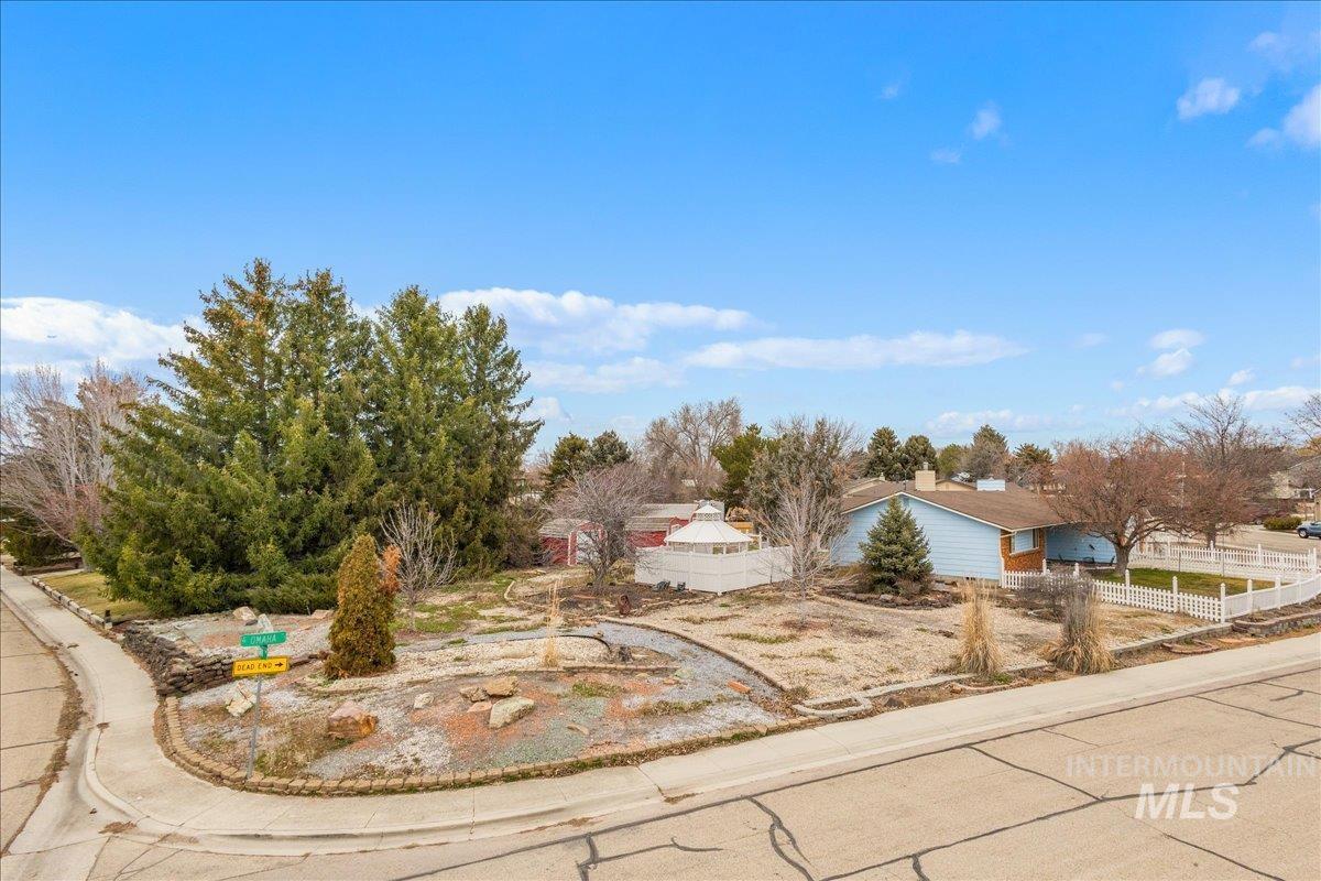 5757 S Omaha Pl, Boise, Idaho 83709, 3 Bedrooms, 2 Bathrooms, Residential For Sale, Price $425,000, 98976019