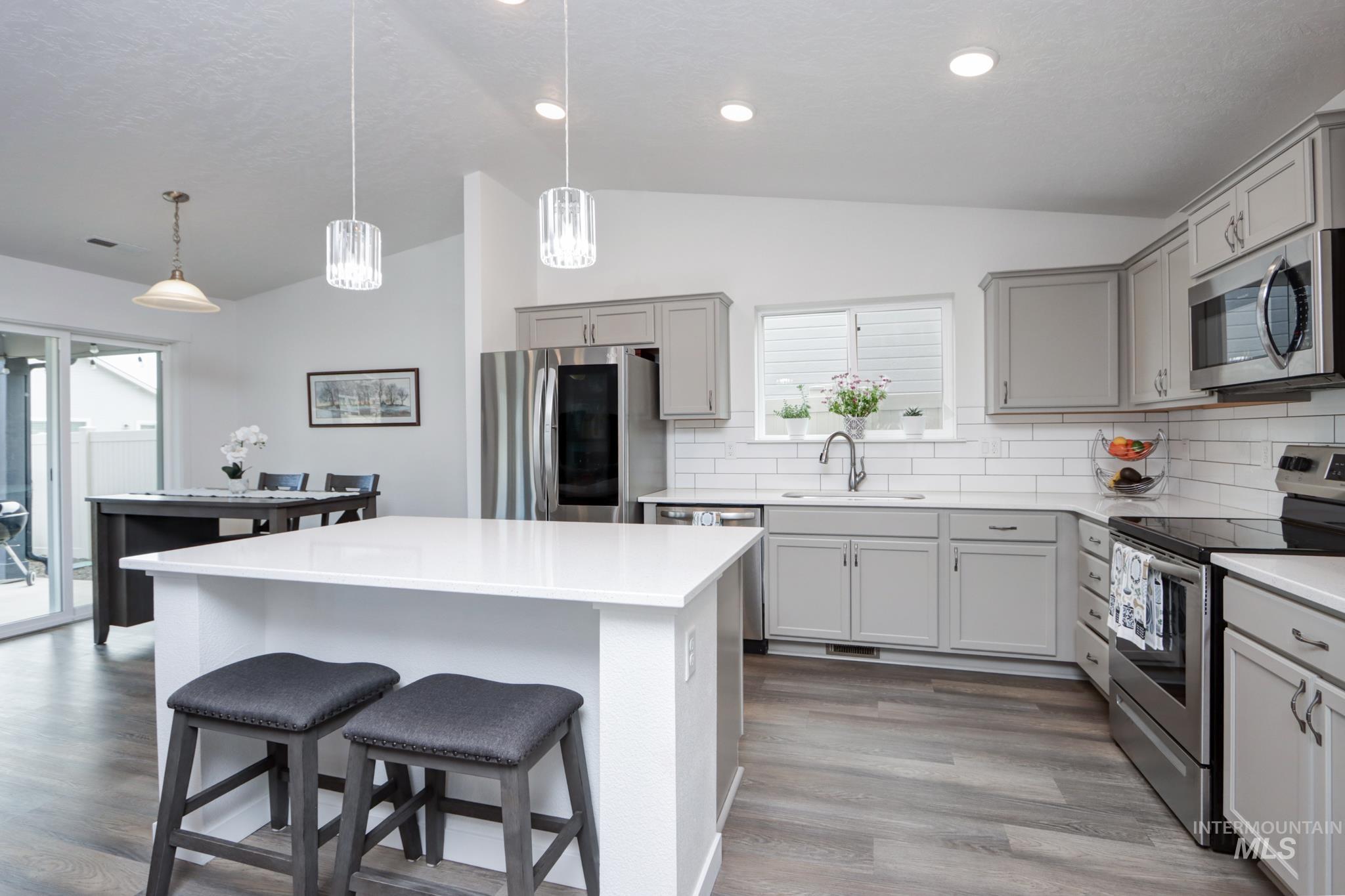 3374 S Rosa Parks Way, Nampa, Idaho 83686, 3 Bedrooms, 2 Bathrooms, Residential For Sale, Price $415,000, 98976020