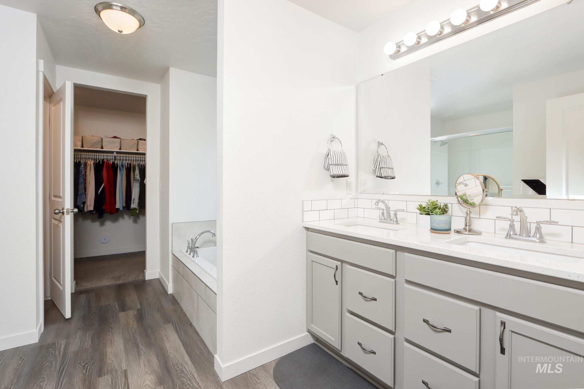 3374 S Rosa Parks Way, Nampa, Idaho 83686, 3 Bedrooms, 2 Bathrooms, Residential For Sale, Price $415,000, 98976020