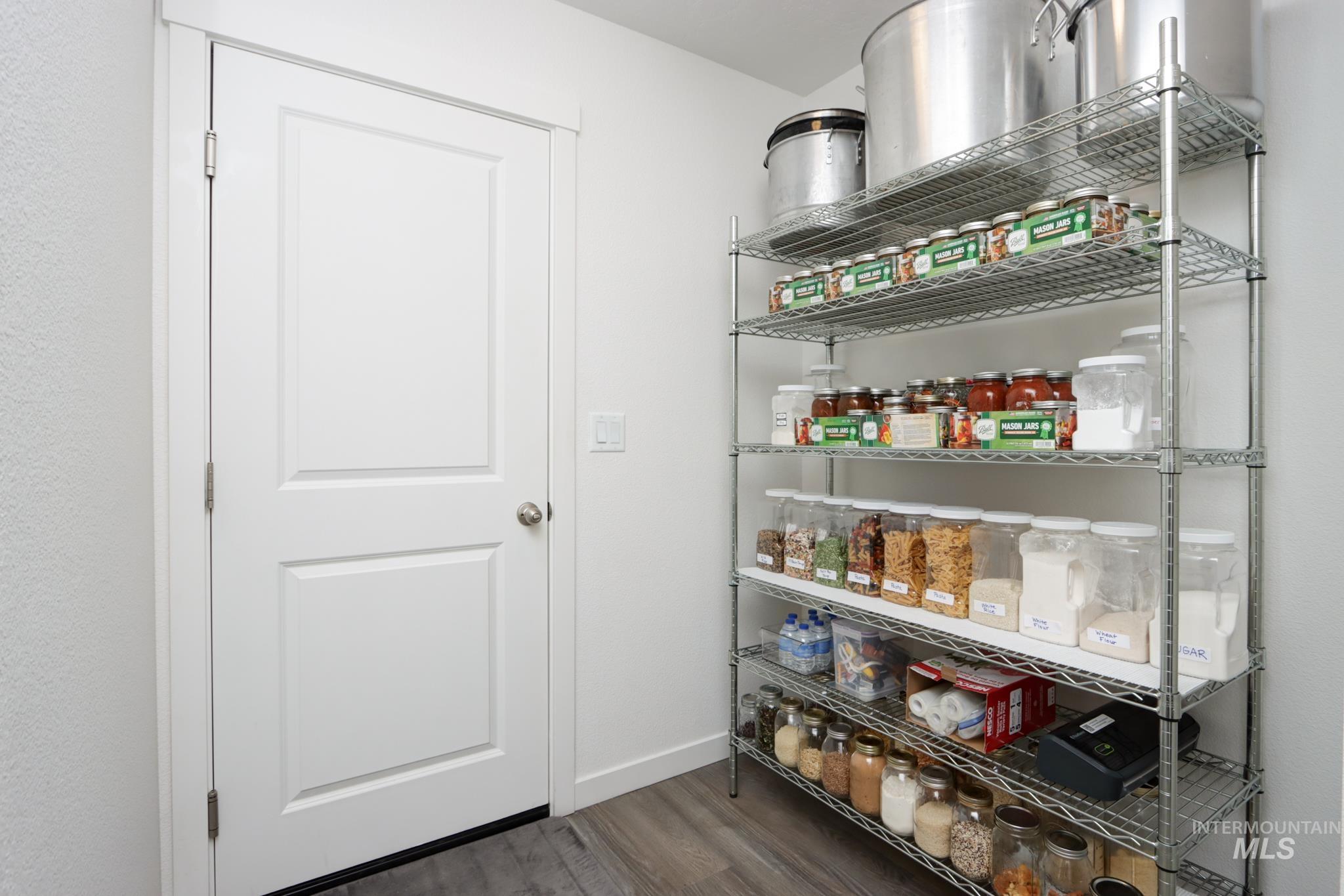 3374 S Rosa Parks Way, Nampa, Idaho 83686, 3 Bedrooms, 2 Bathrooms, Residential For Sale, Price $415,000, 98976020