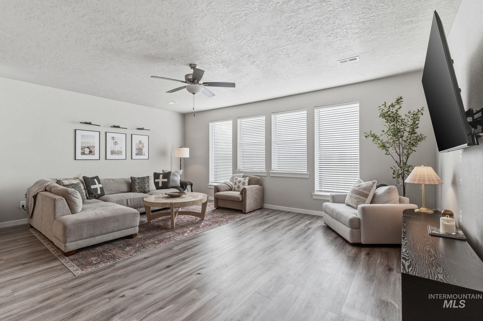 3126 N Network Lane, Boise, Idaho 83704, 4 Bedrooms, 3.5 Bathrooms, Residential For Sale, Price $455,900, 98976022