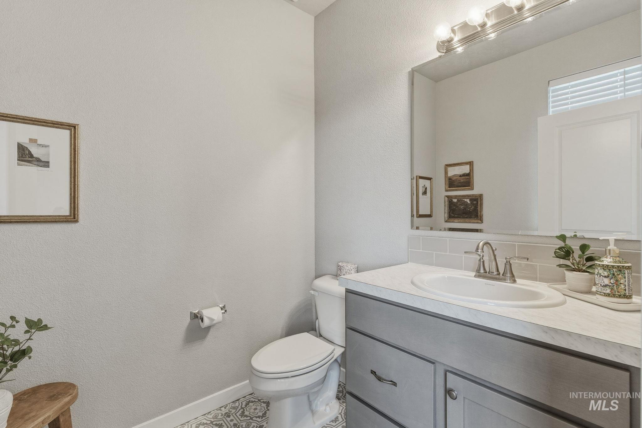 3126 N Network Lane, Boise, Idaho 83704, 4 Bedrooms, 3.5 Bathrooms, Residential For Sale, Price $455,900, 98976022