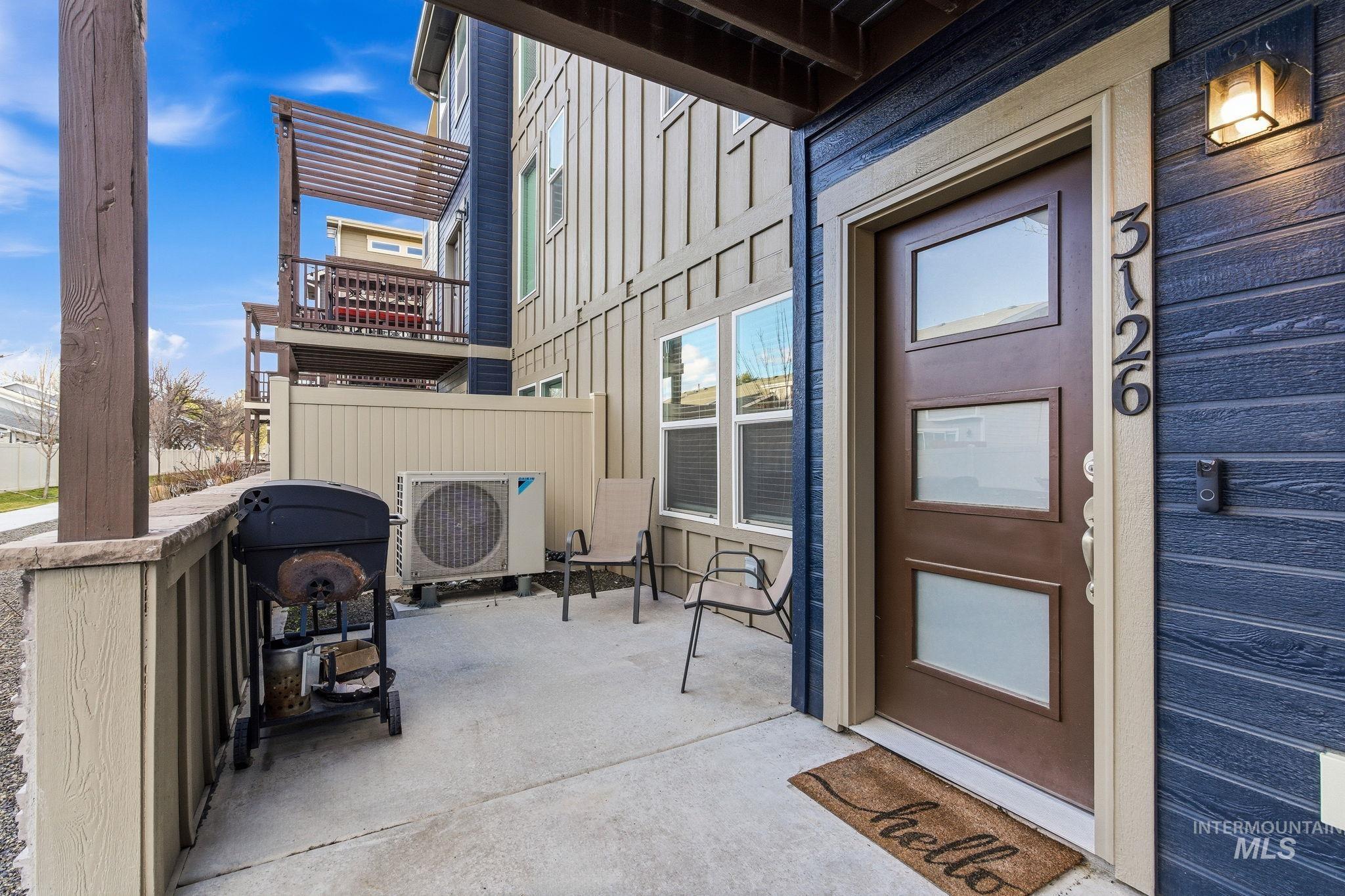 3126 N Network Lane, Boise, Idaho 83704, 4 Bedrooms, 3.5 Bathrooms, Residential For Sale, Price $455,900, 98976022