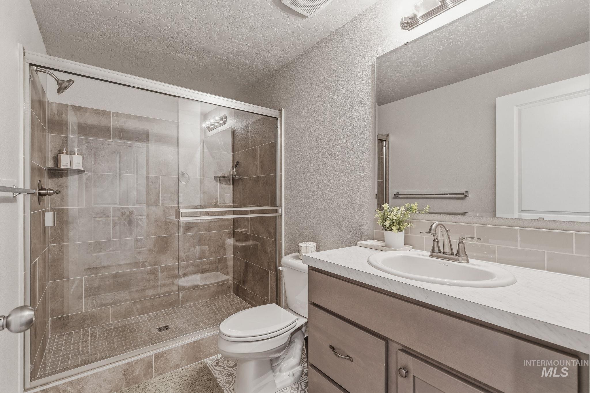 3126 N Network Lane, Boise, Idaho 83704, 4 Bedrooms, 3.5 Bathrooms, Residential For Sale, Price $455,900, 98976022