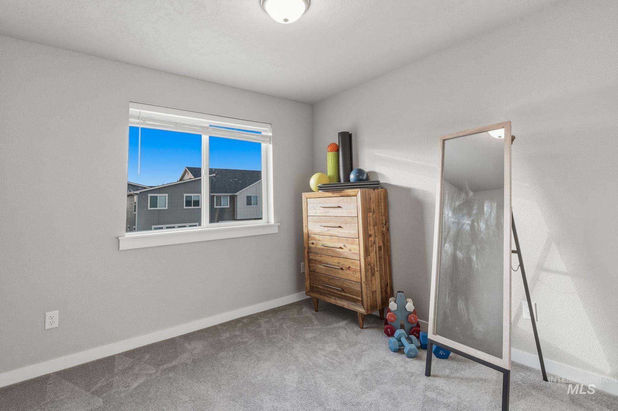 3126 N Network Lane, Boise, Idaho 83704, 4 Bedrooms, 3.5 Bathrooms, Residential For Sale, Price $455,900, 98976022