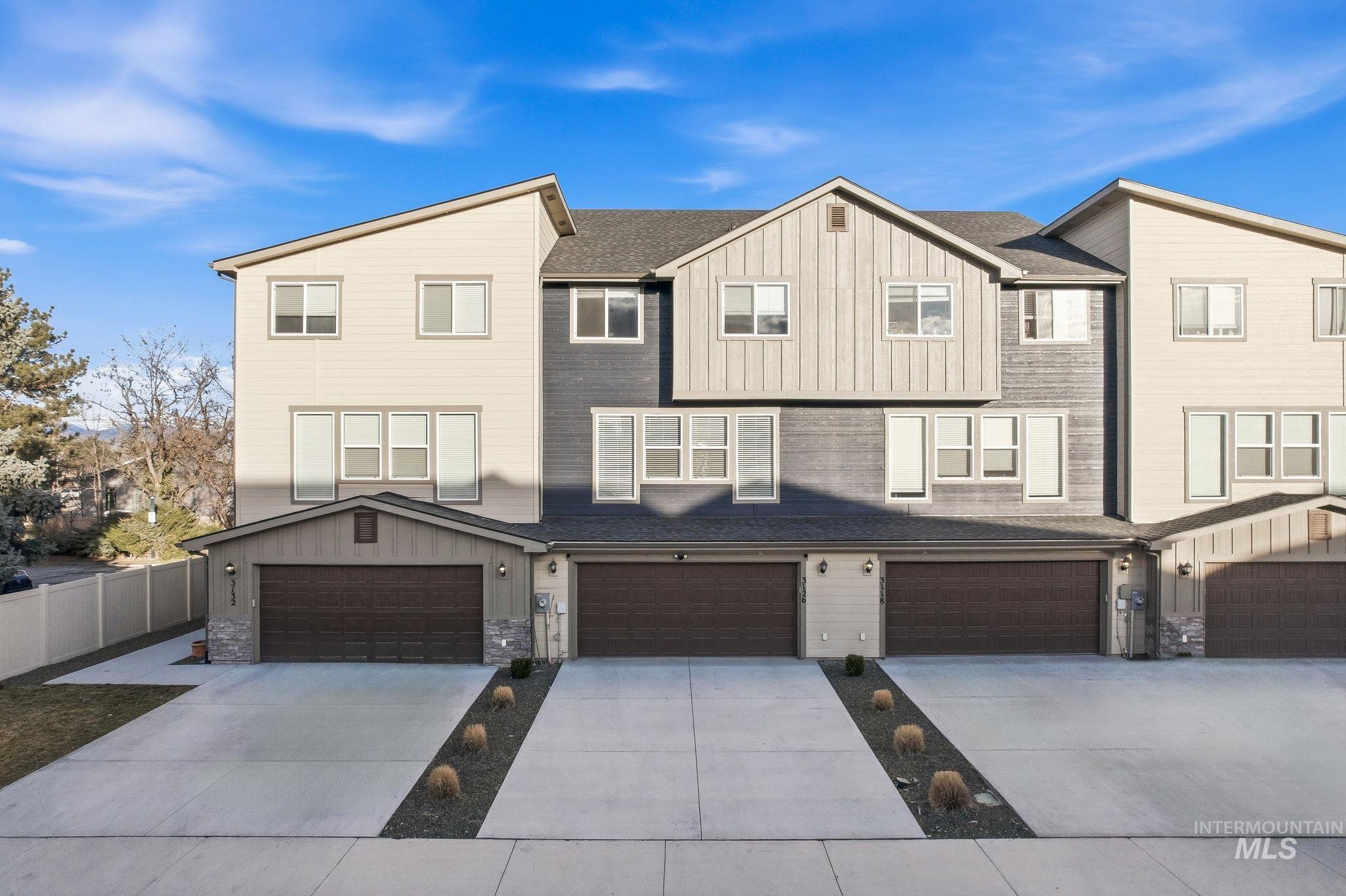 3126 N Network Lane, Boise, Idaho 83704, 4 Bedrooms, 3.5 Bathrooms, Residential For Sale, Price $455,900, 98976022