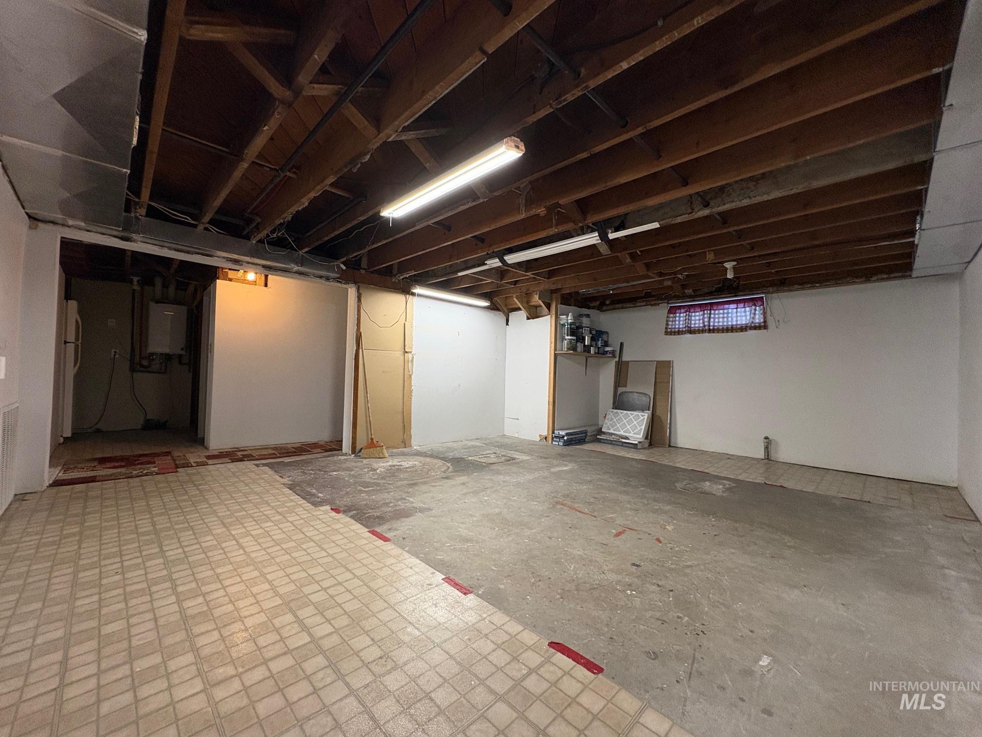 1302 4th Street, Clarkston, Washington 99403, 4 Bedrooms, 2 Bathrooms, Residential For Sale, Price $417,000, 98976023