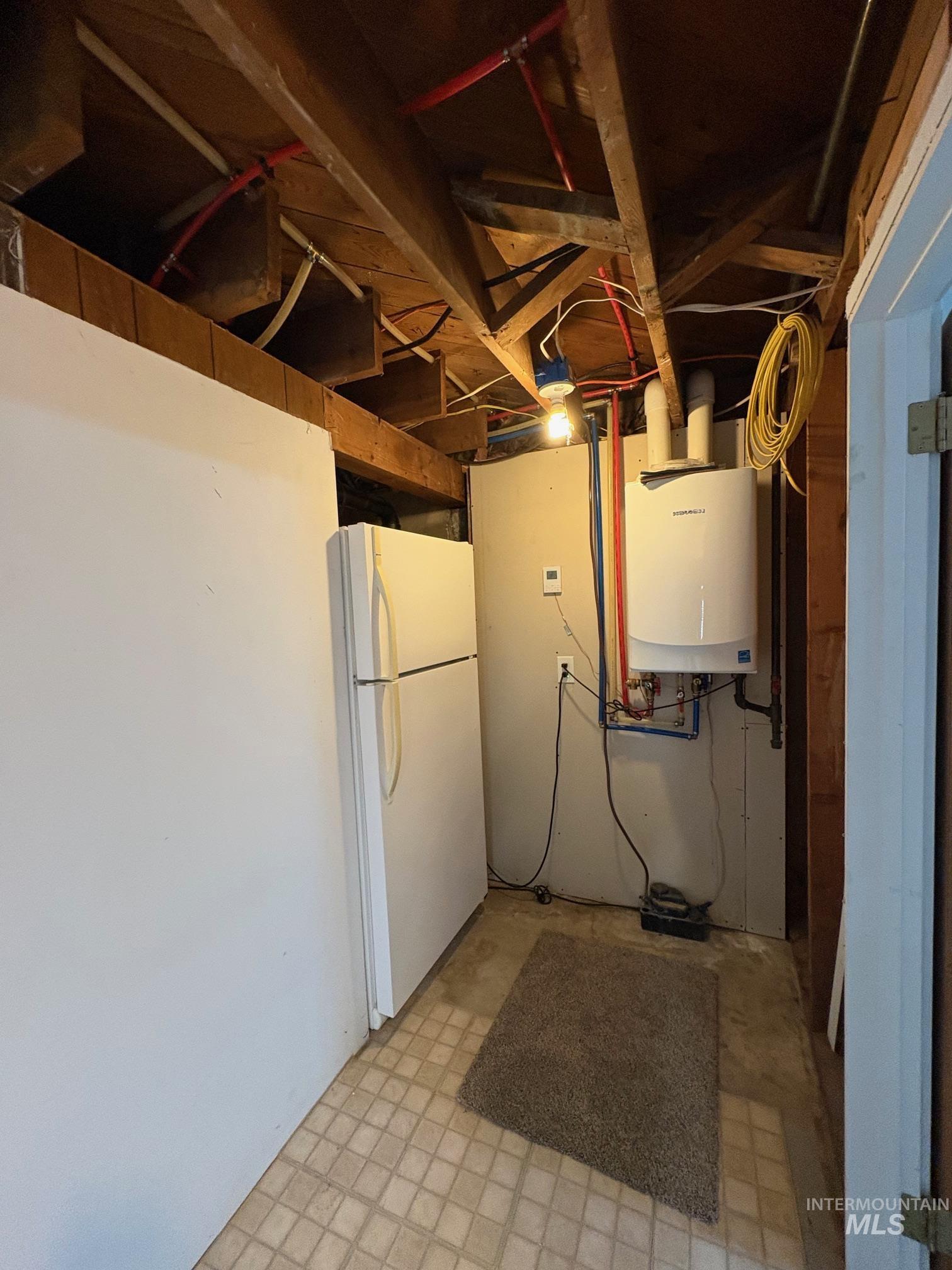 1302 4th Street, Clarkston, Washington 99403, 4 Bedrooms, 2 Bathrooms, Residential For Sale, Price $417,000, 98976023