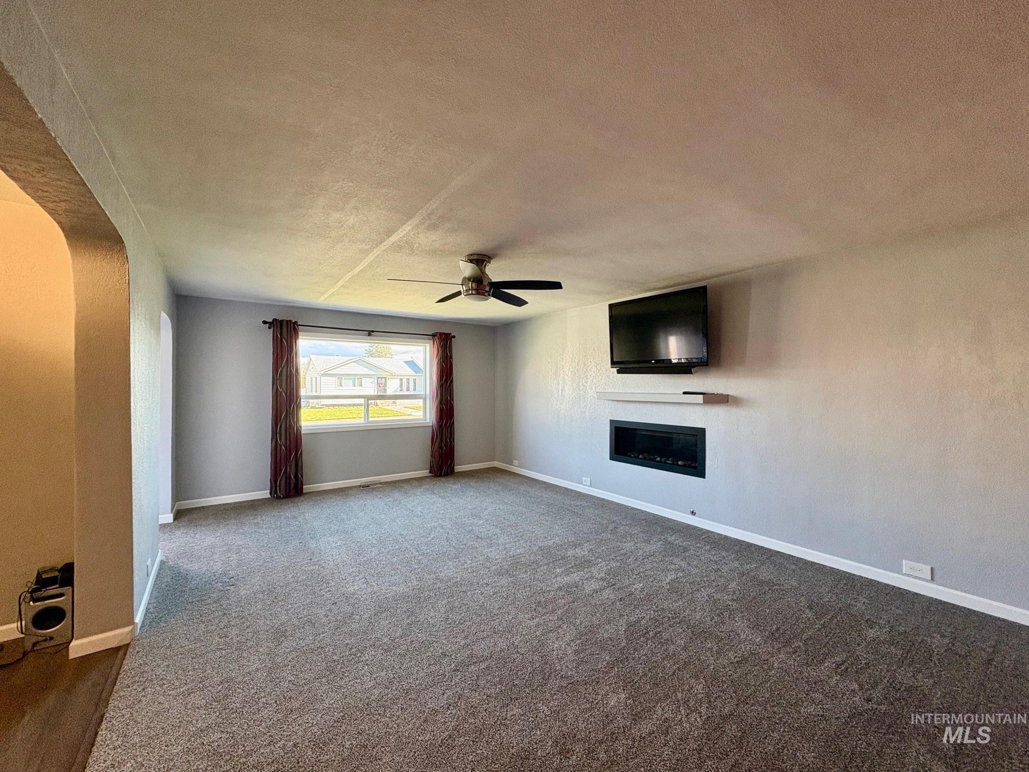 1302 4th Street, Clarkston, Washington 99403, 4 Bedrooms, 2 Bathrooms, Residential For Sale, Price $417,000, 98976023