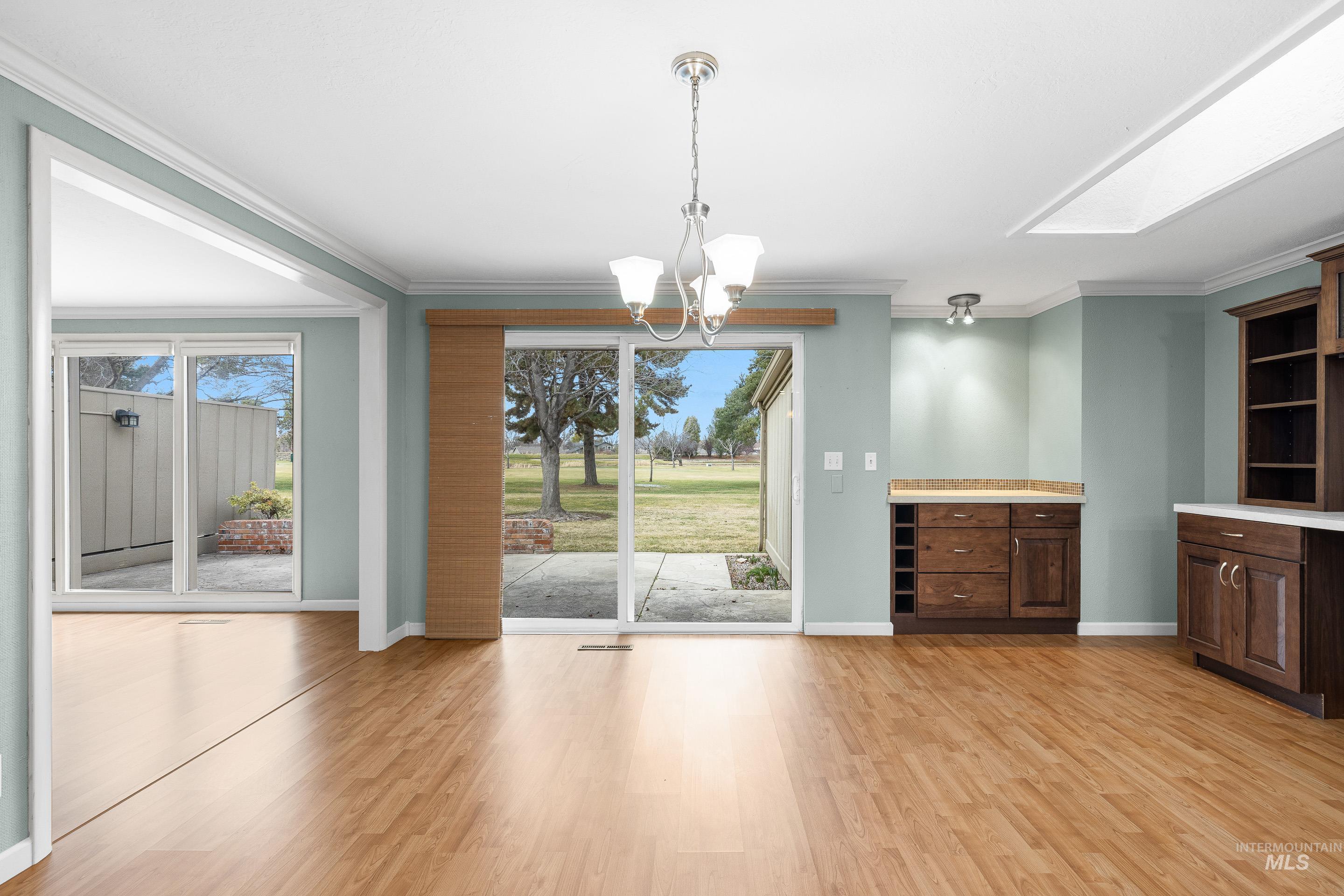 4300 W Pasadena Dr Apt 35, Boise, Idaho 83705-5079, 2 Bedrooms, 2 Bathrooms, Residential For Sale, Price $419,900, 98976024