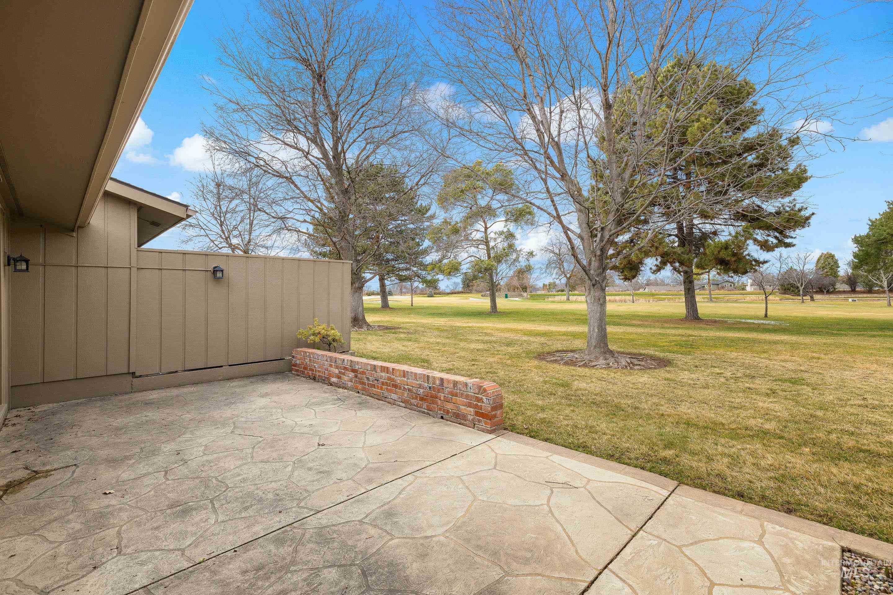 4300 W Pasadena Dr Apt 35, Boise, Idaho 83705-5079, 2 Bedrooms, 2 Bathrooms, Residential For Sale, Price $419,900, 98976024