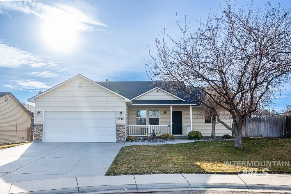 3340 S Malad Dr, Nampa, Idaho 83686, 3 Bedrooms, 2 Bathrooms, Residential For Sale, Price $360,000,MLS 98976025