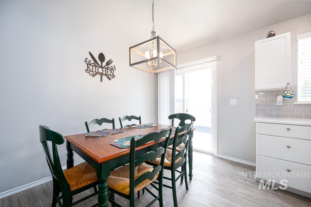 3340 S Malad Dr, Nampa, Idaho 83686, 3 Bedrooms, 2 Bathrooms, Residential For Sale, Price $360,000, 98976025