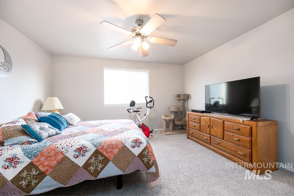 3340 S Malad Dr, Nampa, Idaho 83686, 3 Bedrooms, 2 Bathrooms, Residential For Sale, Price $360,000, 98976025