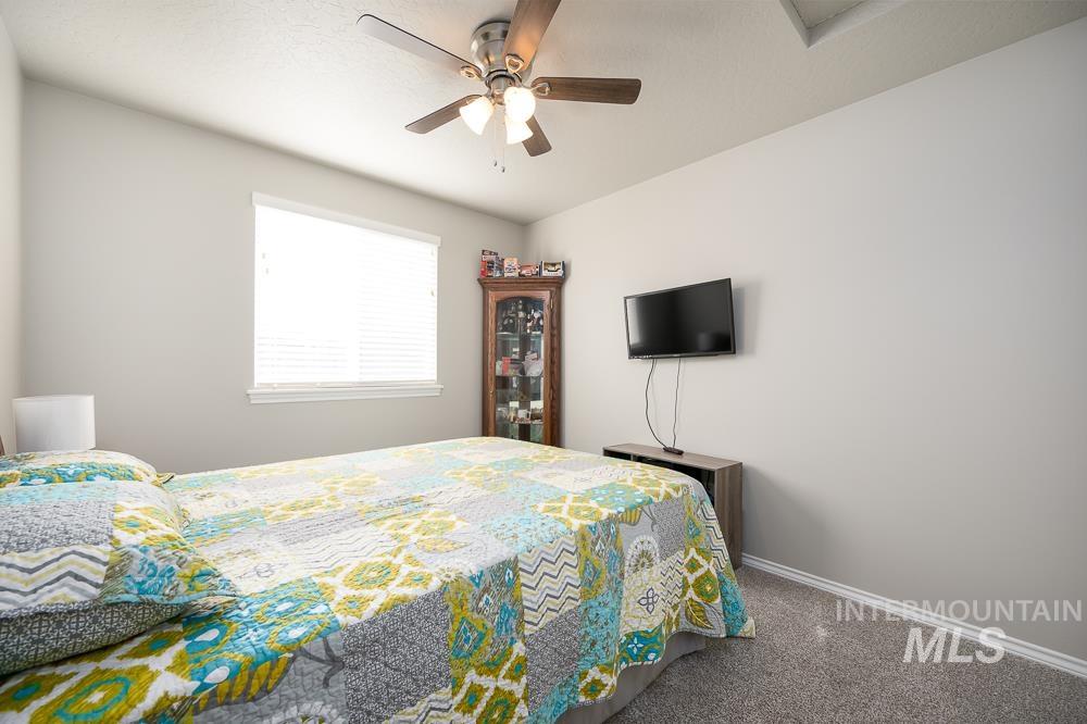 3340 S Malad Dr, Nampa, Idaho 83686, 3 Bedrooms, 2 Bathrooms, Residential For Sale, Price $360,000, 98976025