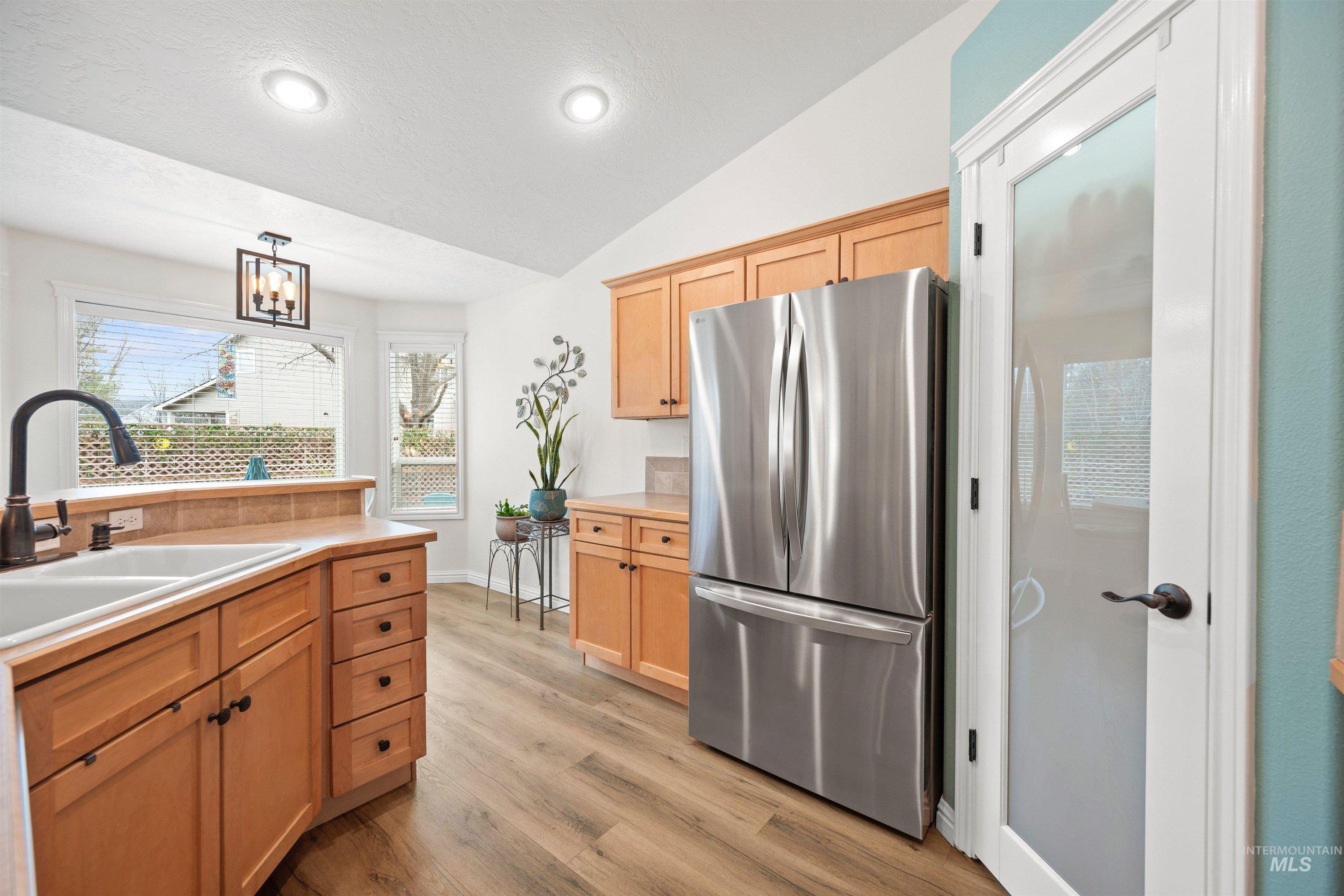 1971 W Puzzle Creek Drive, Meridian, Idaho 83646, 4 Bedrooms, 3 Bathrooms, Residential For Sale, Price $639,000, 98976026