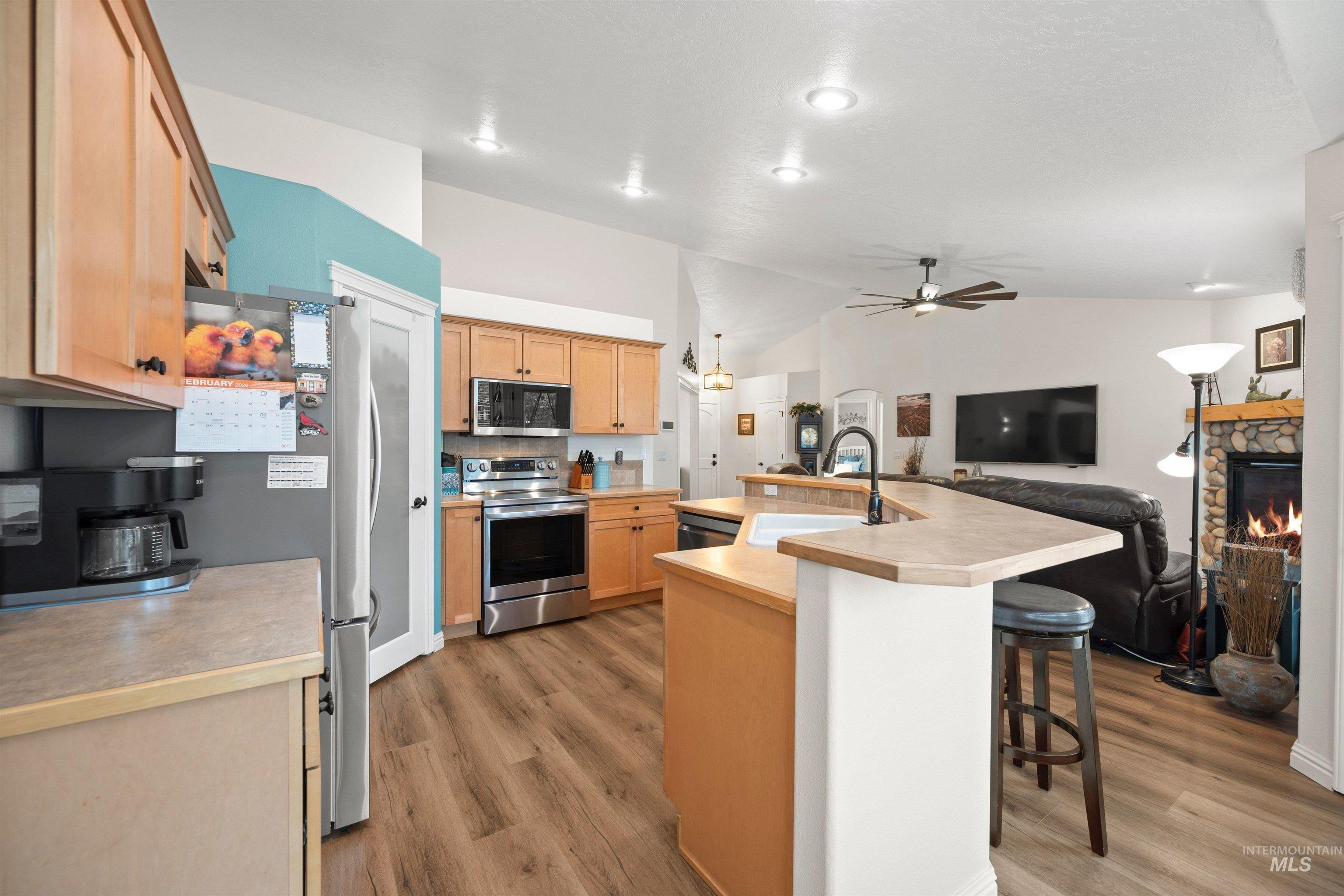 1971 W Puzzle Creek Drive, Meridian, Idaho 83646, 4 Bedrooms, 3 Bathrooms, Residential For Sale, Price $639,000, 98976026