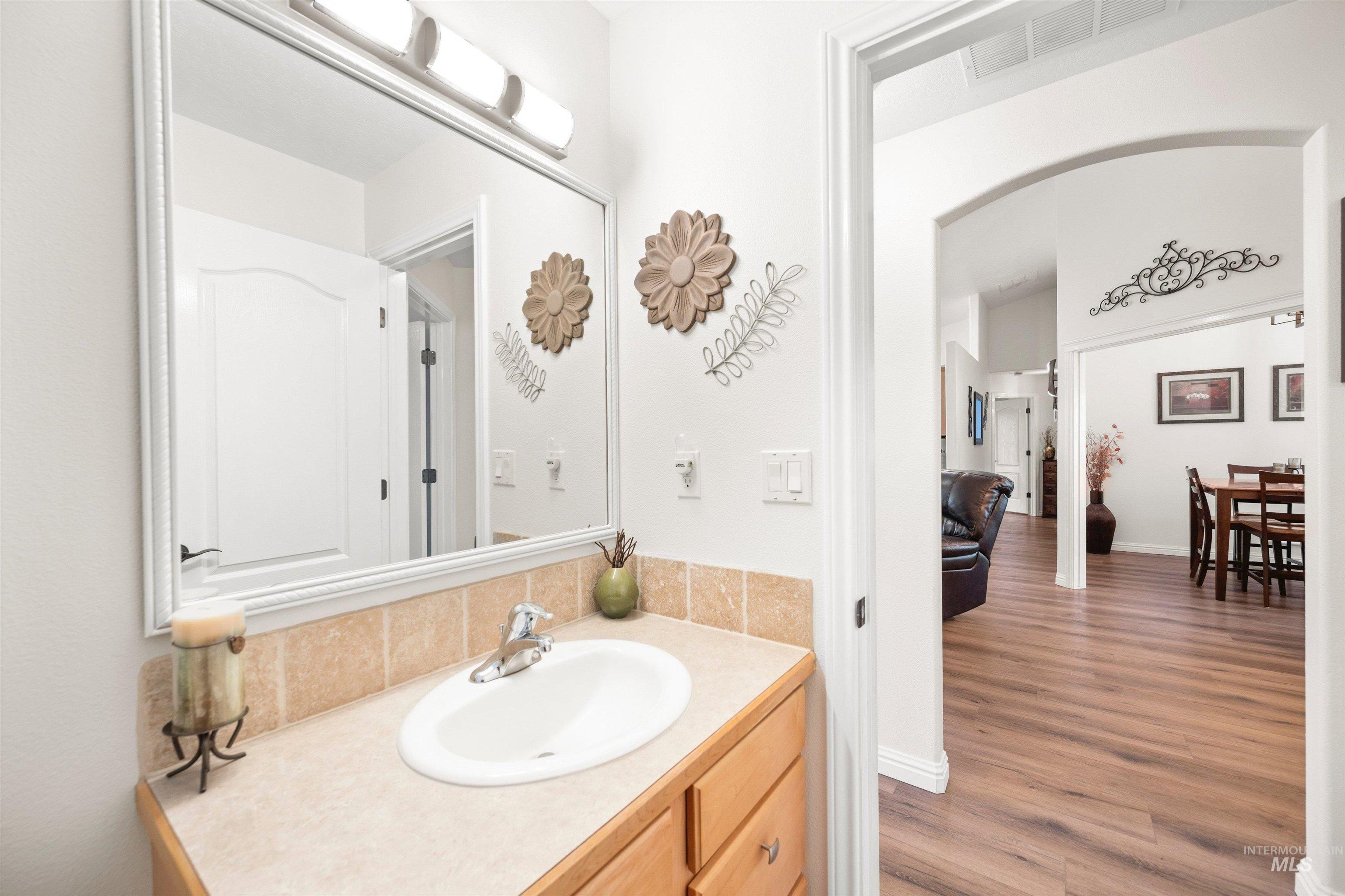 1971 W Puzzle Creek Drive, Meridian, Idaho 83646, 4 Bedrooms, 3 Bathrooms, Residential For Sale, Price $639,000, 98976026