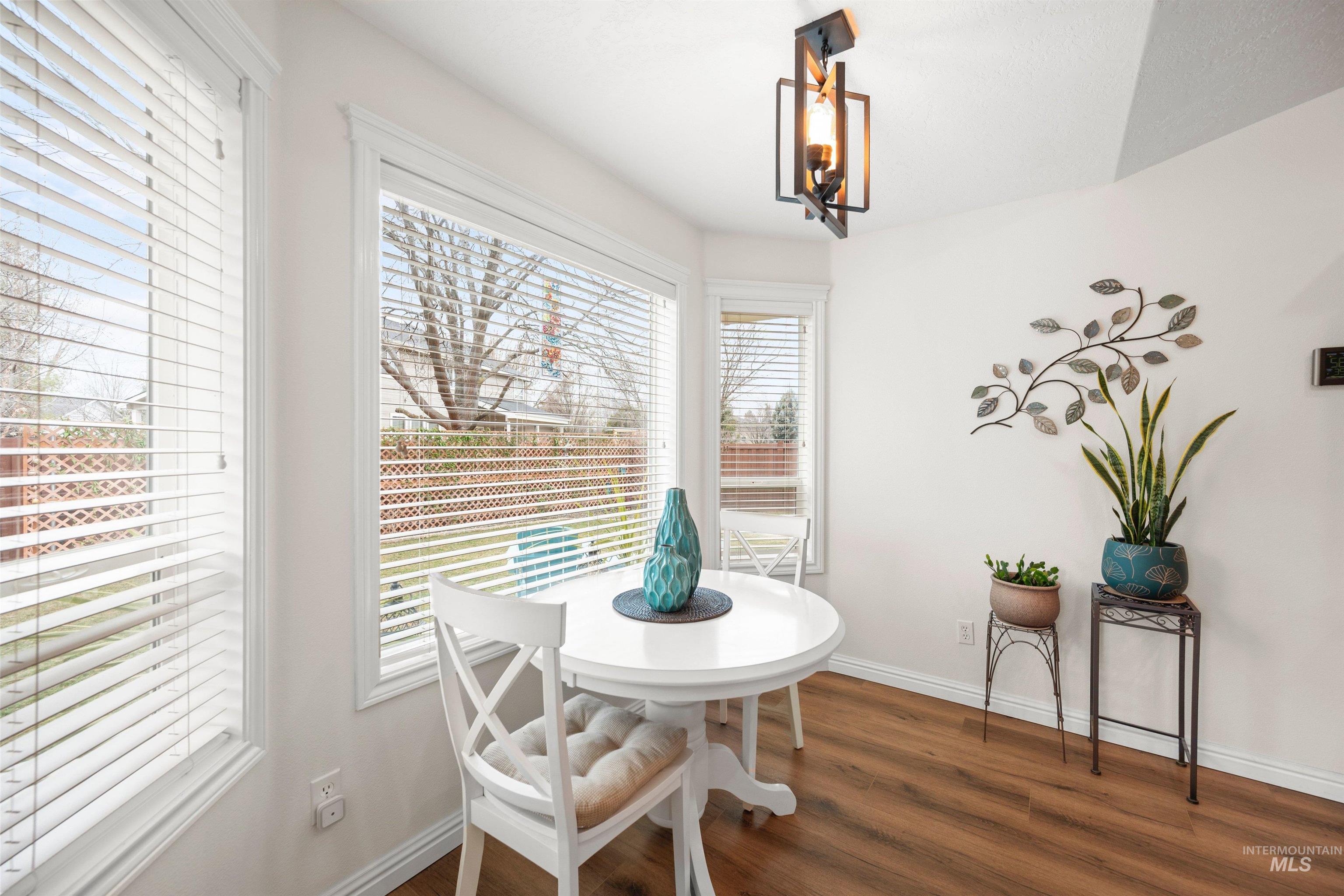 1971 W Puzzle Creek Drive, Meridian, Idaho 83646, 4 Bedrooms, 3 Bathrooms, Residential For Sale, Price $639,000, 98976026