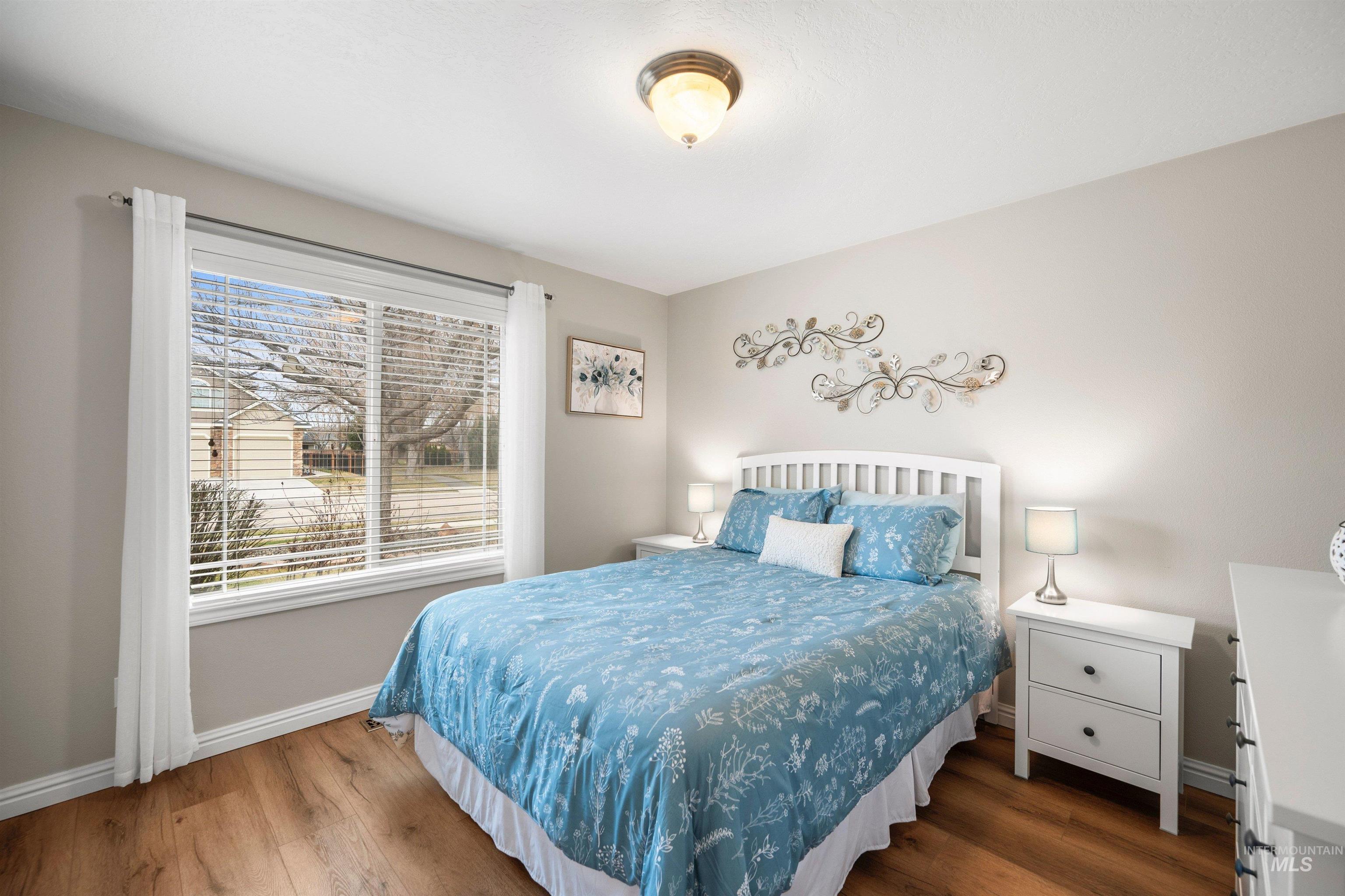 1971 W Puzzle Creek Drive, Meridian, Idaho 83646, 4 Bedrooms, 3 Bathrooms, Residential For Sale, Price $639,000, 98976026