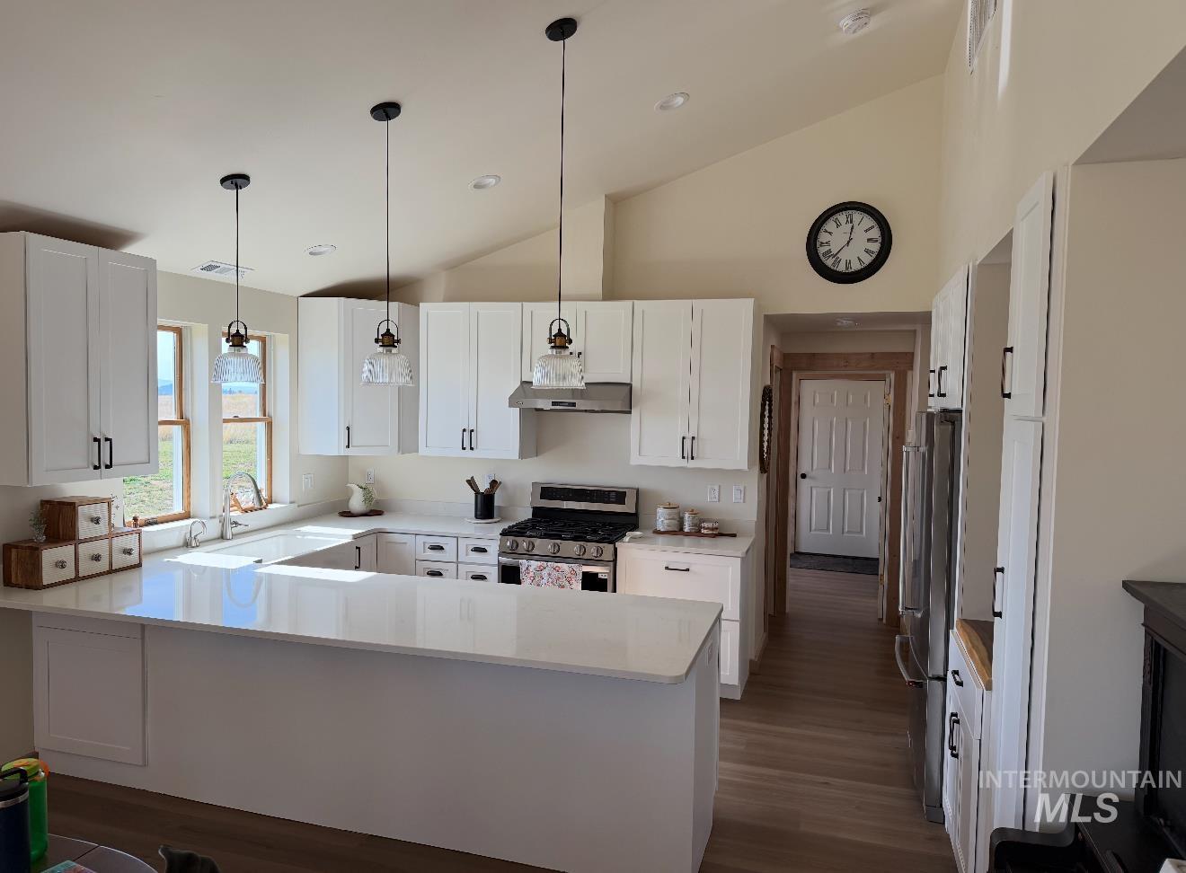 263 Glory Lane, Orofino, Idaho 83544, 4 Bedrooms, 2.5 Bathrooms, Residential For Sale, Price $762,000, 98976028