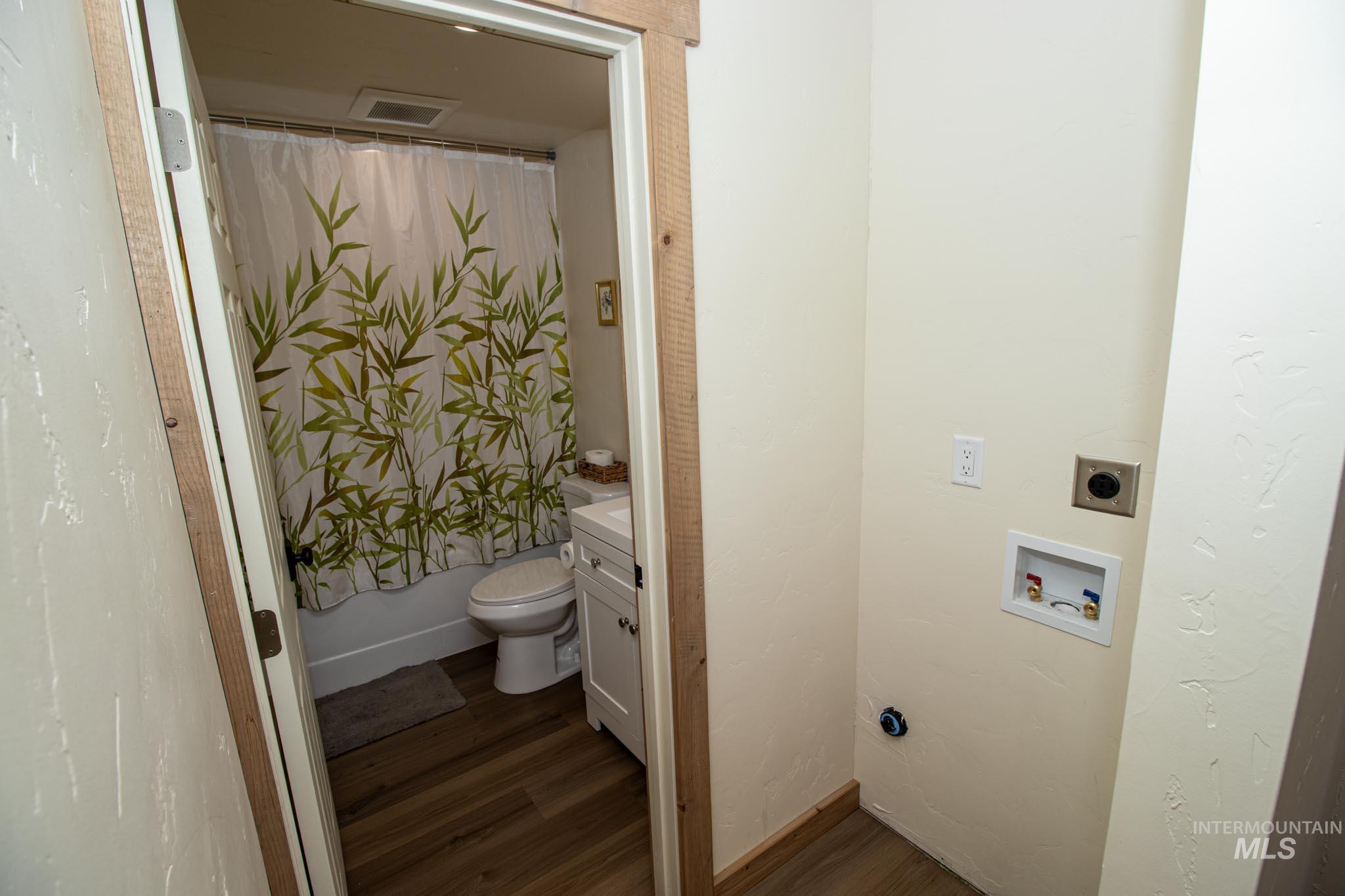 263 Glory Lane, Orofino, Idaho 83544, 4 Bedrooms, 2.5 Bathrooms, Residential For Sale, Price $762,000, 98976028