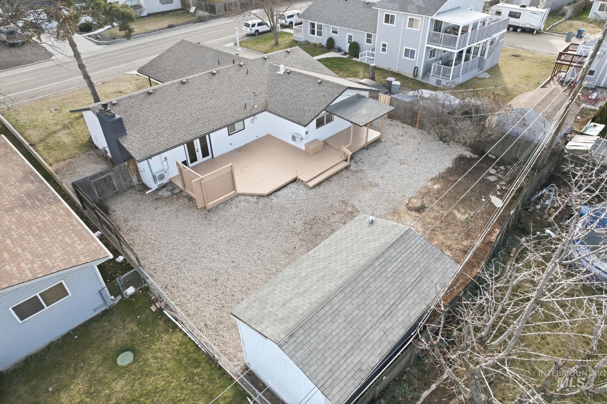 2723 Hillcrest Ln, Caldwell, Idaho 83605, 3 Bedrooms, 2 Bathrooms, Residential For Sale, Price $389,990, 98976029