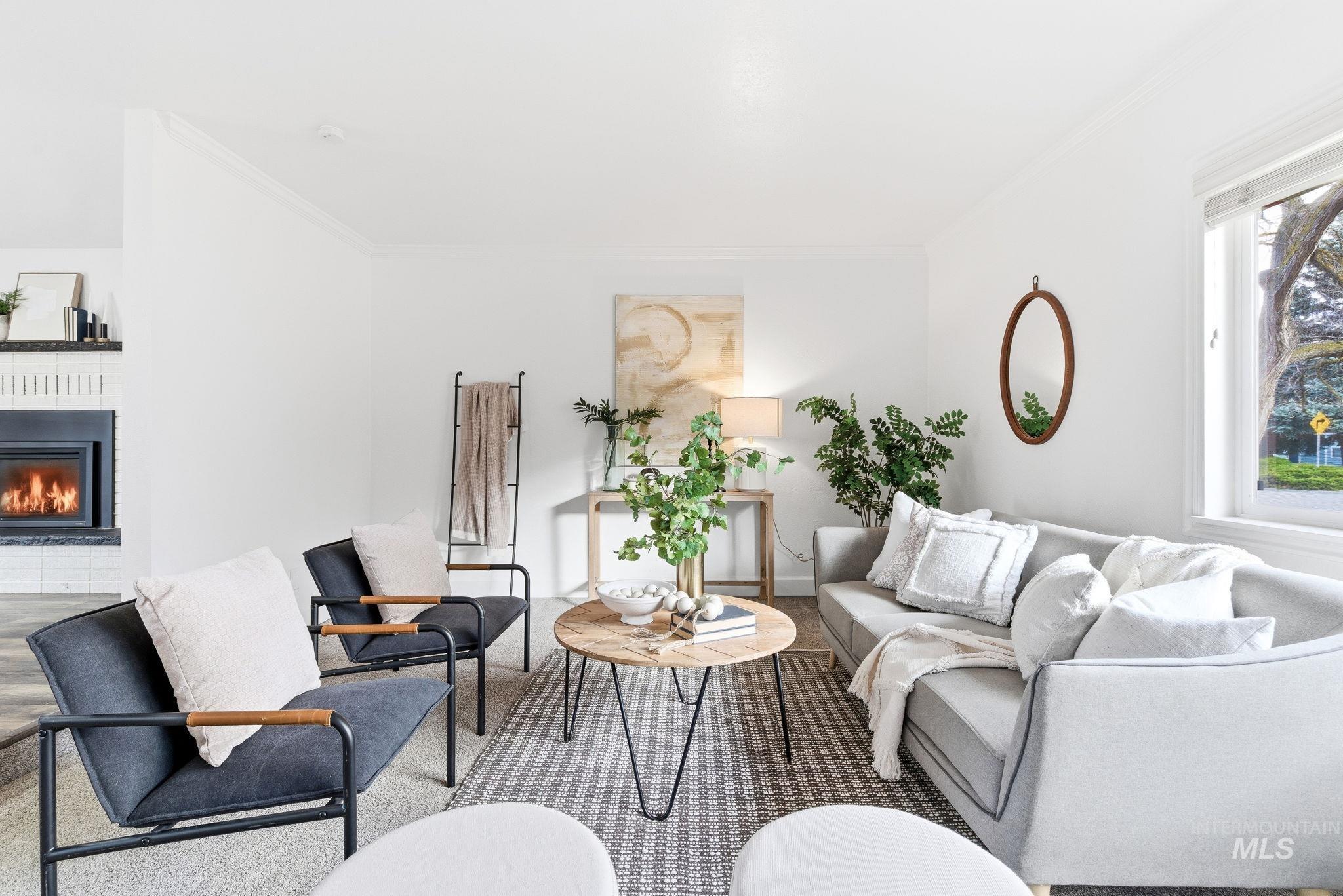 2723 Hillcrest Ln, Caldwell, Idaho 83605, 3 Bedrooms, 2 Bathrooms, Residential For Sale, Price $389,990, 98976029