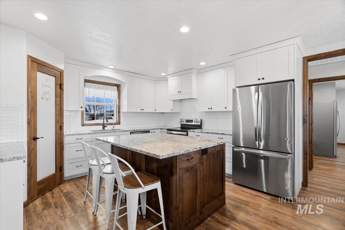 26453 Ustick Rd, Wilder, Idaho 83676, 3 Bedrooms, 2.5 Bathrooms, Residential For Sale, Price $599,000,MLS 98976034