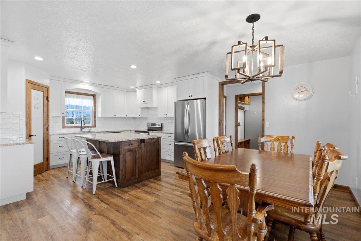 26453 Ustick Rd, Wilder, Idaho 83676, 3 Bedrooms, 2.5 Bathrooms, Residential For Sale, Price $599,000,MLS 98976034