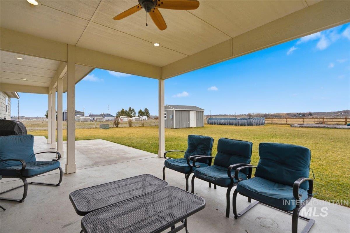 26453 Ustick Rd, Wilder, Idaho 83676, 3 Bedrooms, 2.5 Bathrooms, Residential For Sale, Price $599,000,MLS 98976034