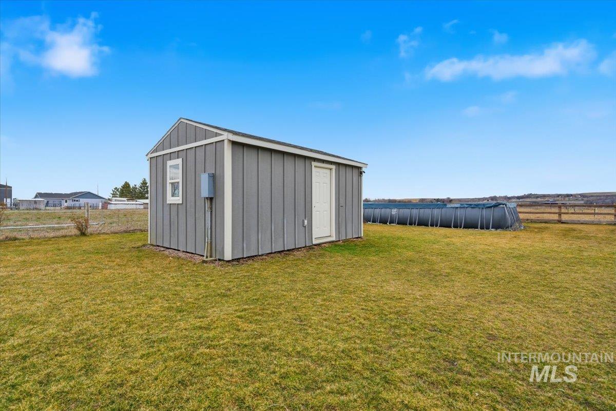 26453 Ustick Rd, Wilder, Idaho 83676, 3 Bedrooms, 2.5 Bathrooms, Residential For Sale, Price $599,000,MLS 98976034