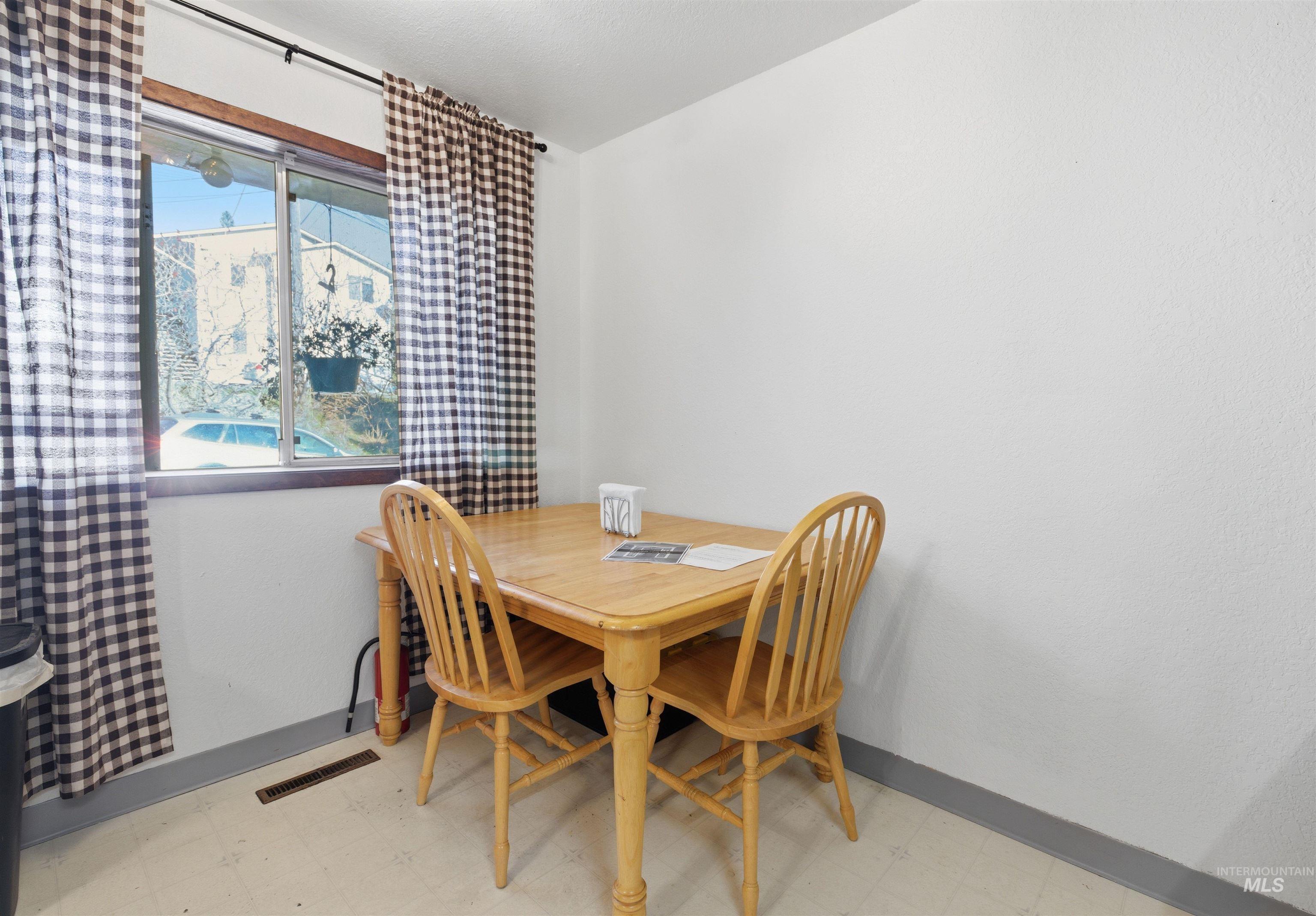 248 N Asbury, Moscow, Idaho 83843, 2 Bedrooms, 1 Bathroom, Residential Income For Sale, Price $600,000, 98976037