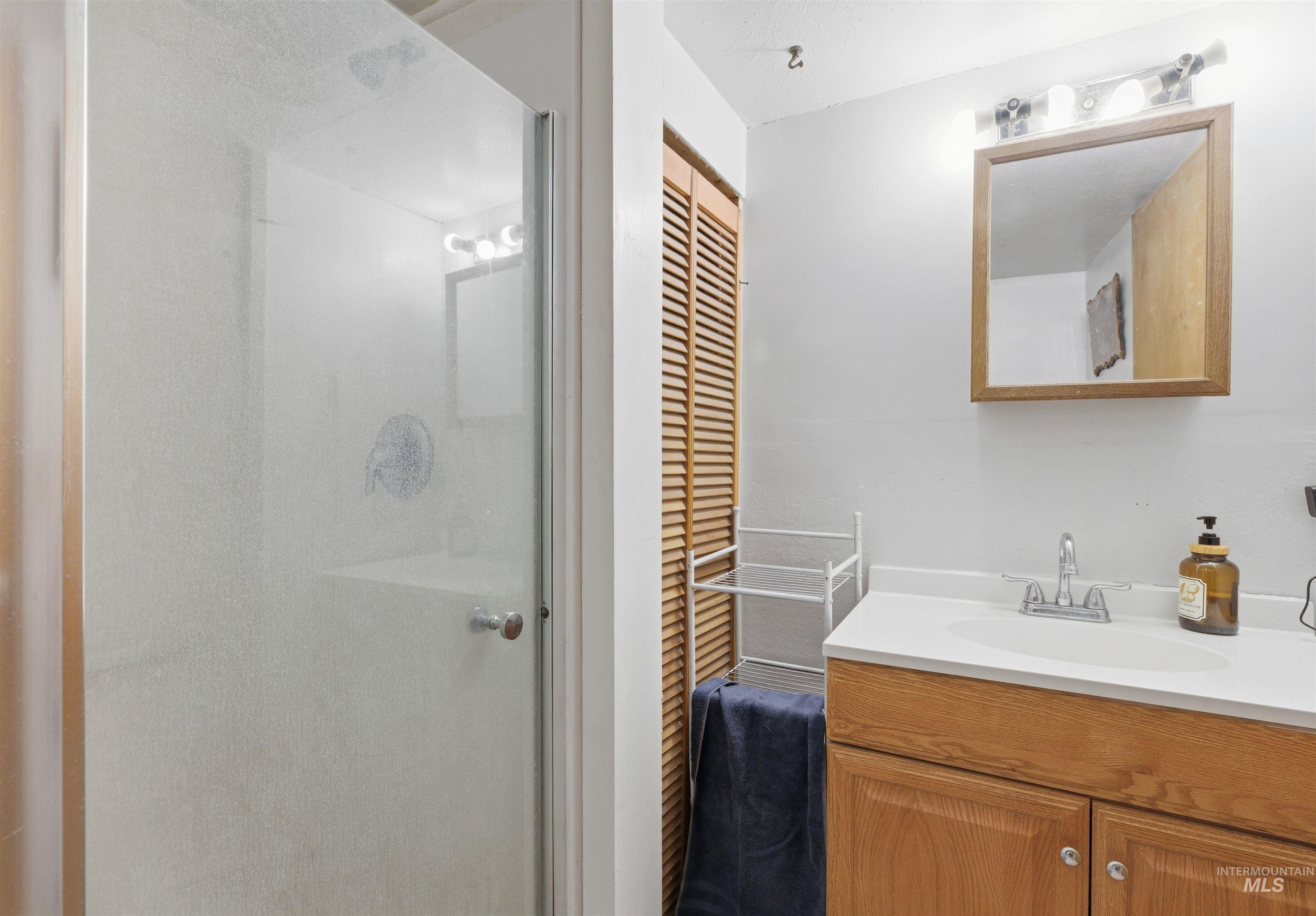 248 N Asbury, Moscow, Idaho 83843, 2 Bedrooms, 1 Bathroom, Residential Income For Sale, Price $600,000, 98976037