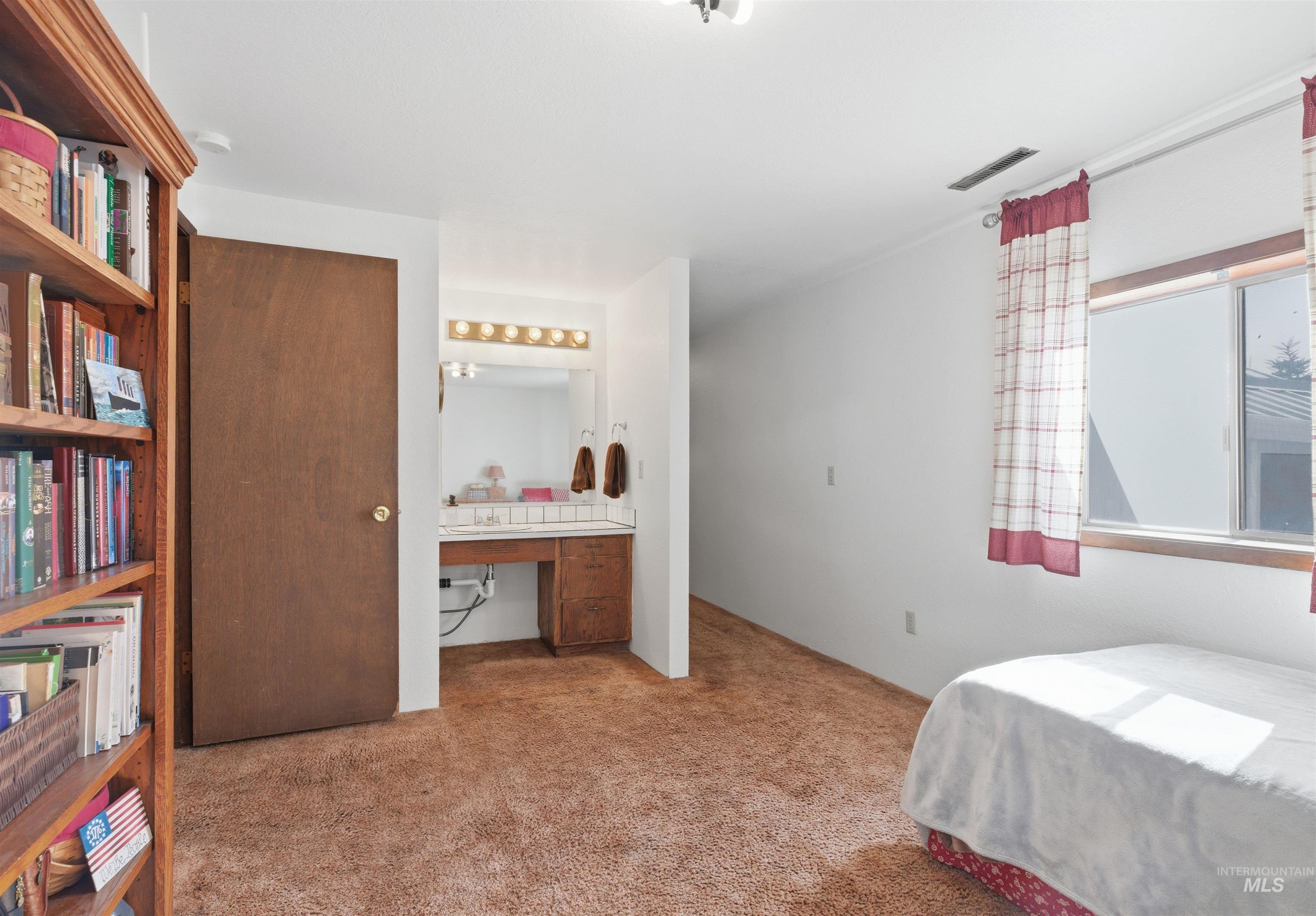 248 N Asbury, Moscow, Idaho 83843, 2 Bedrooms, 1 Bathroom, Residential Income For Sale, Price $600,000, 98976037