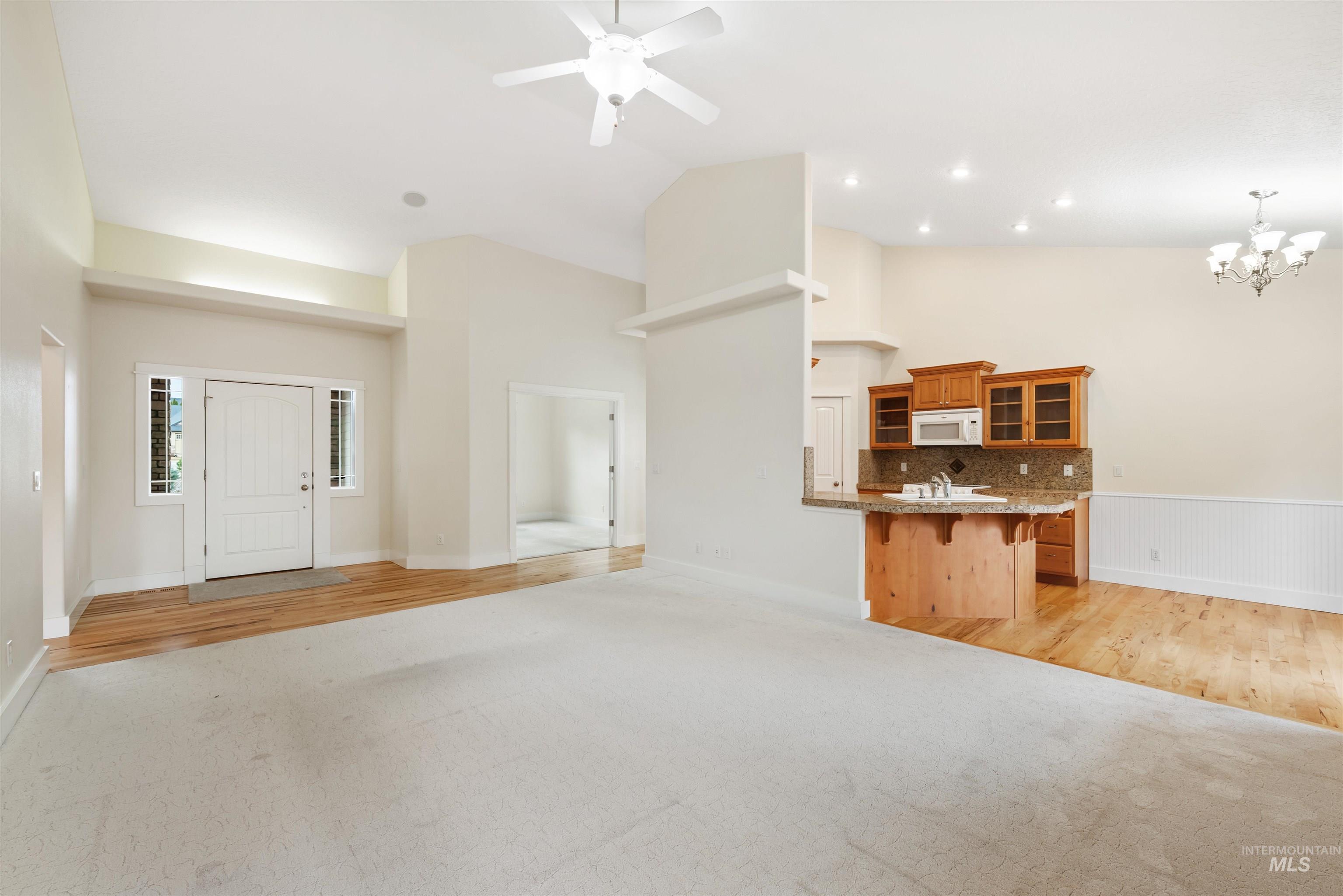 3620 E Sunrise Rim Ct, Nampa, Idaho 83686, 3 Bedrooms, 2 Bathrooms, Residential For Sale, Price $409,900, 98976038