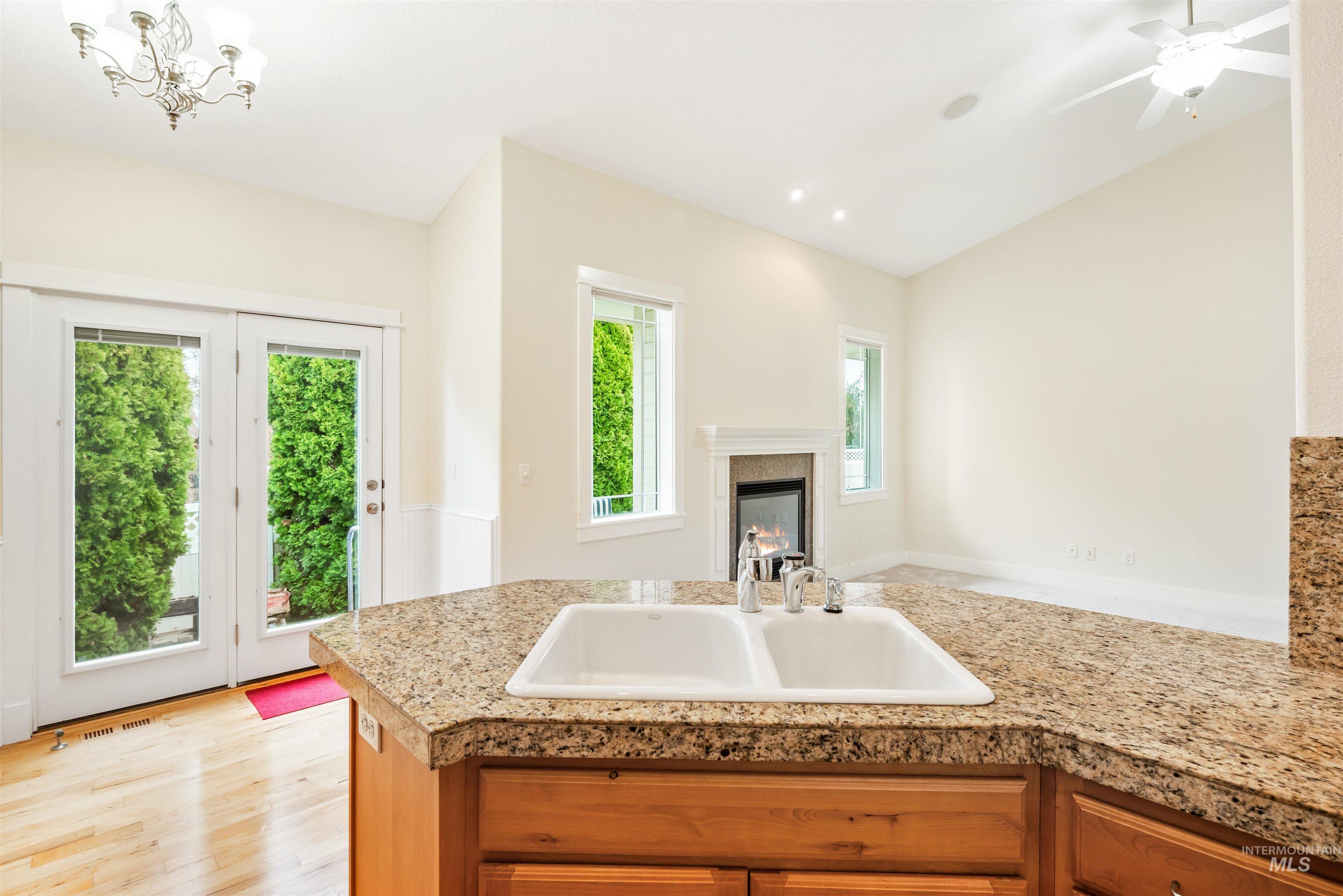 3620 E Sunrise Rim Ct, Nampa, Idaho 83686, 3 Bedrooms, 2 Bathrooms, Residential For Sale, Price $409,900, 98976038