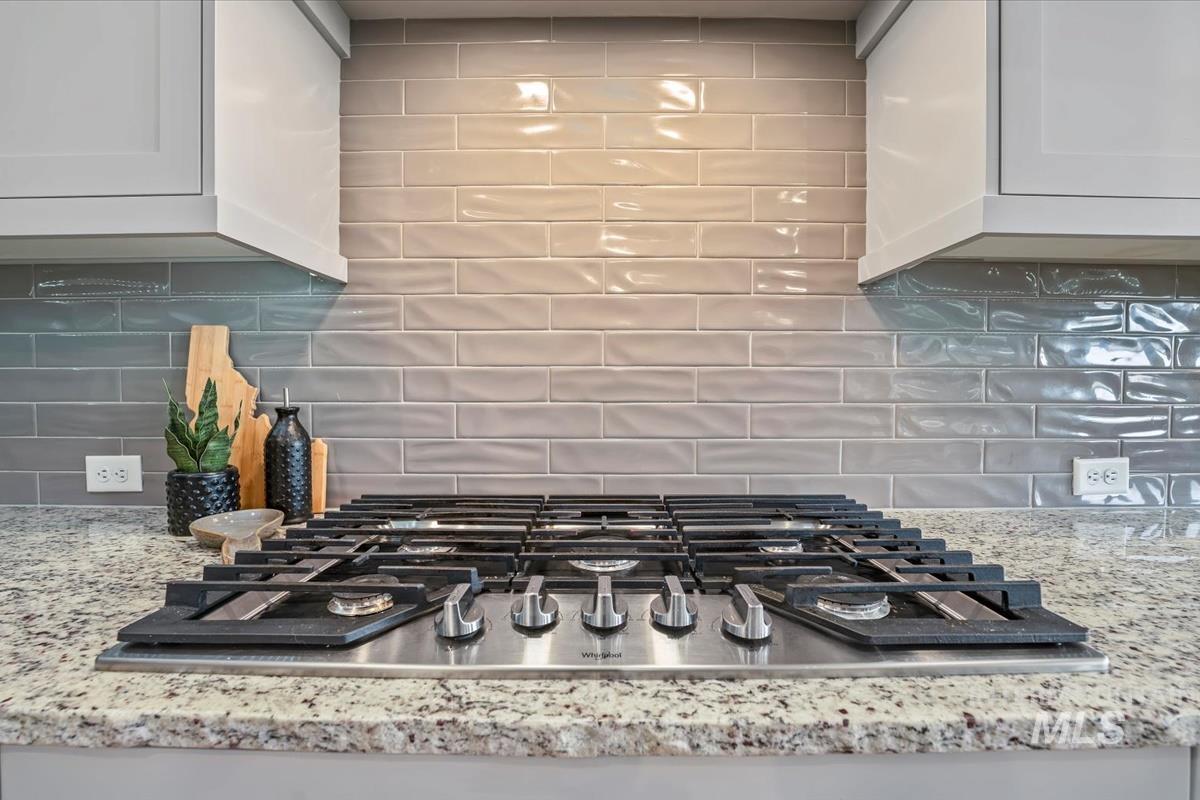 8921 E Lavender Dr, Nampa, Idaho 83687, 3 Bedrooms, 2.5 Bathrooms, Residential For Sale, Price $735,000, 98976039