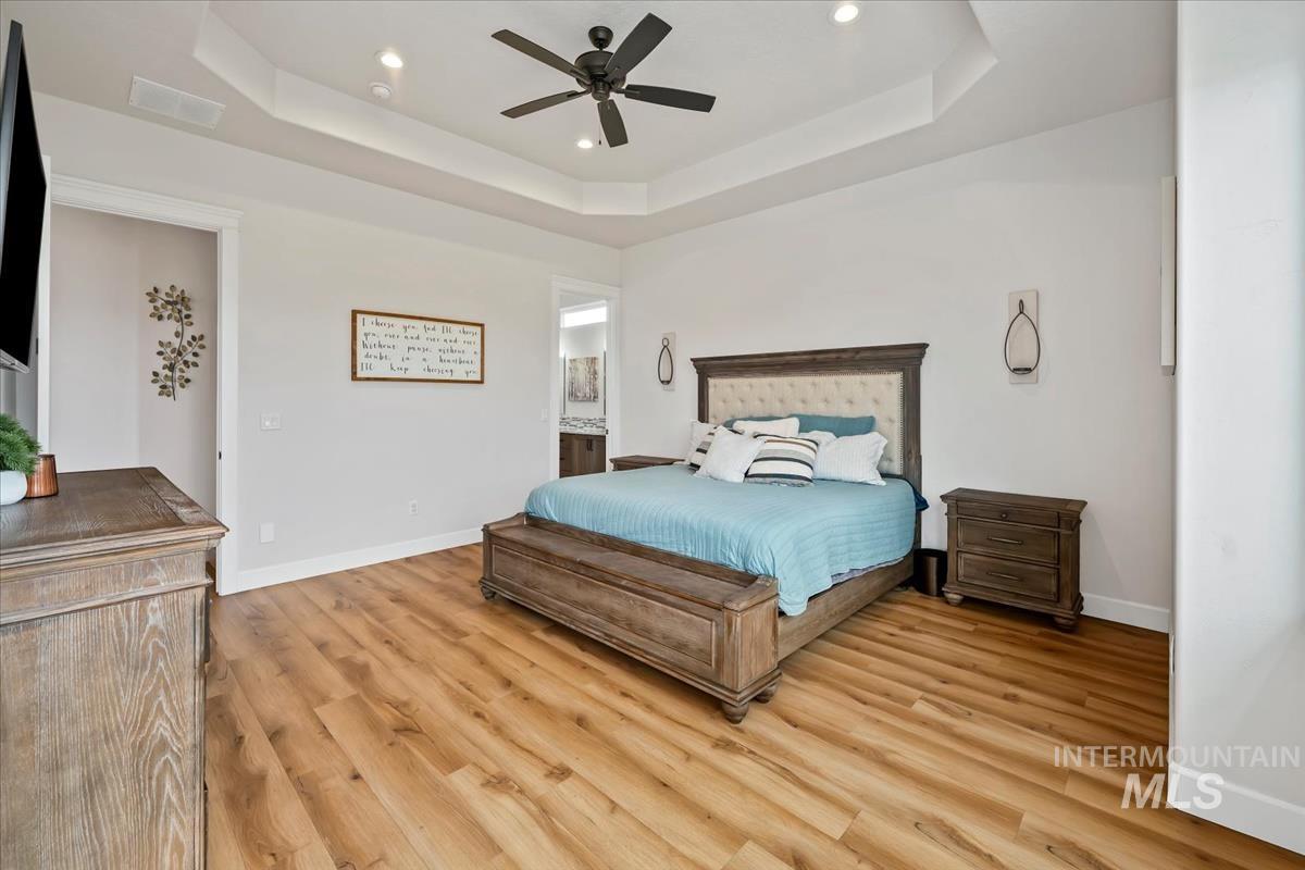 8921 E Lavender Dr, Nampa, Idaho 83687, 3 Bedrooms, 2.5 Bathrooms, Residential For Sale, Price $735,000, 98976039