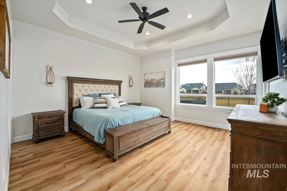 8921 E Lavender Dr, Nampa, Idaho 83687, 3 Bedrooms, 2.5 Bathrooms, Residential For Sale, Price $735,000, 98976039