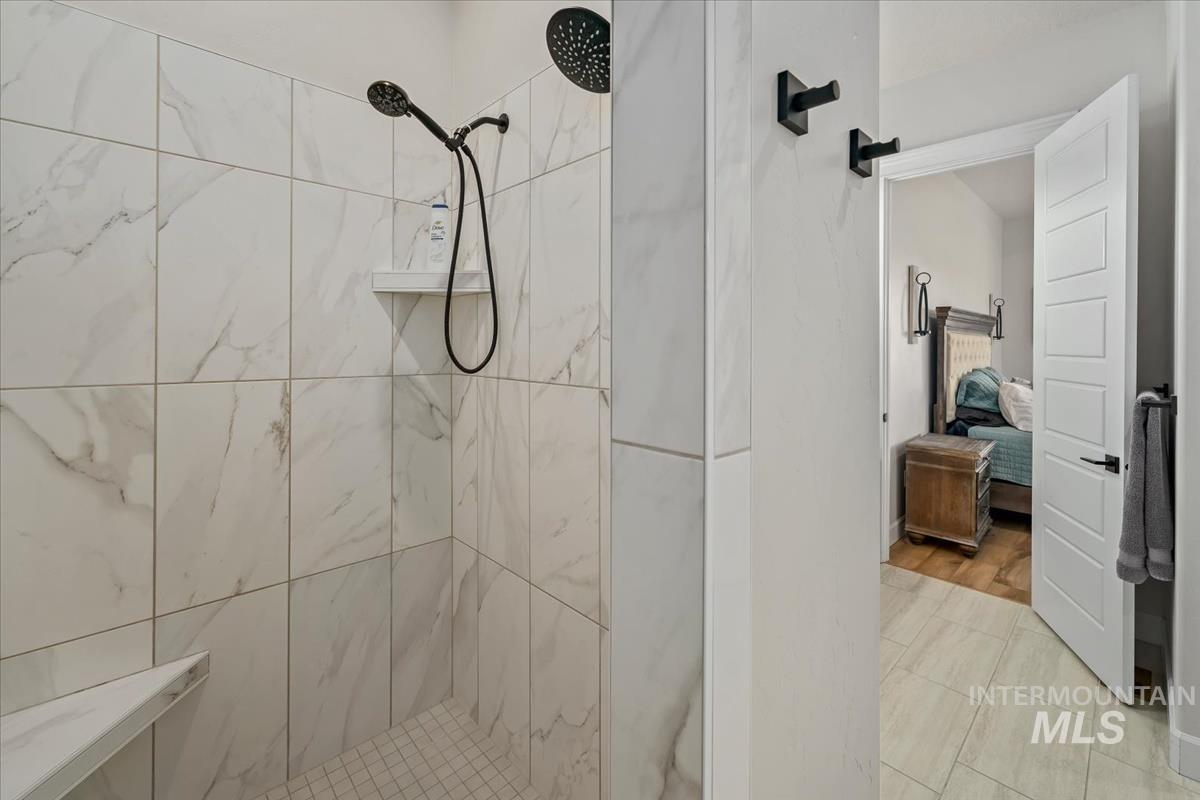 8921 E Lavender Dr, Nampa, Idaho 83687, 3 Bedrooms, 2.5 Bathrooms, Residential For Sale, Price $735,000, 98976039