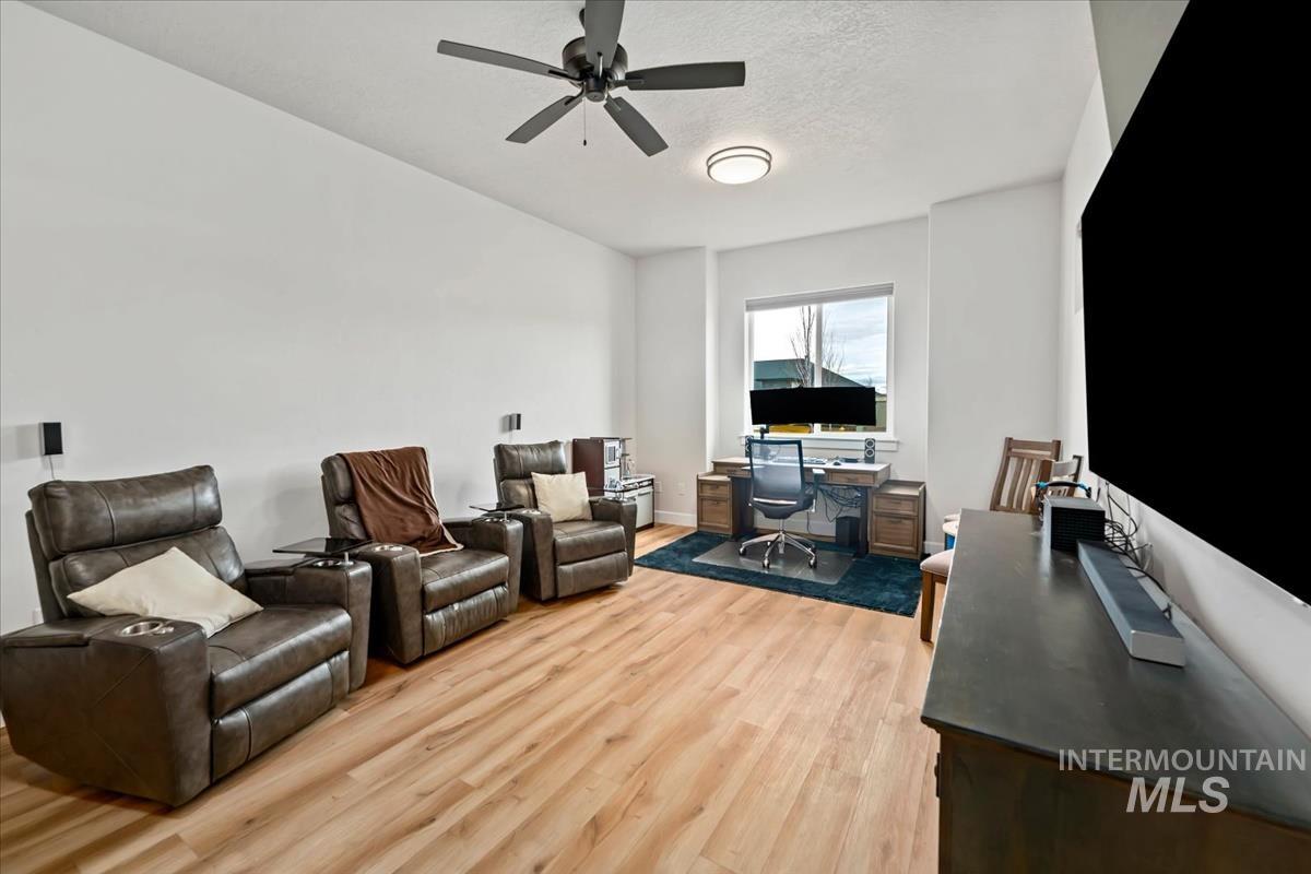 8921 E Lavender Dr, Nampa, Idaho 83687, 3 Bedrooms, 2.5 Bathrooms, Residential For Sale, Price $735,000, 98976039